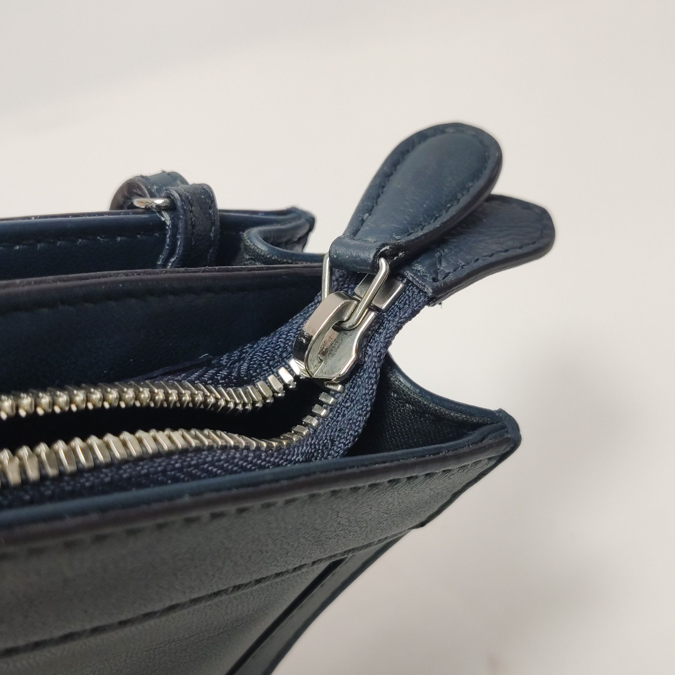 Balenciaga Balenciaga Women os Shoulder Bags Size ONE SIZE - 12 Thumbnail