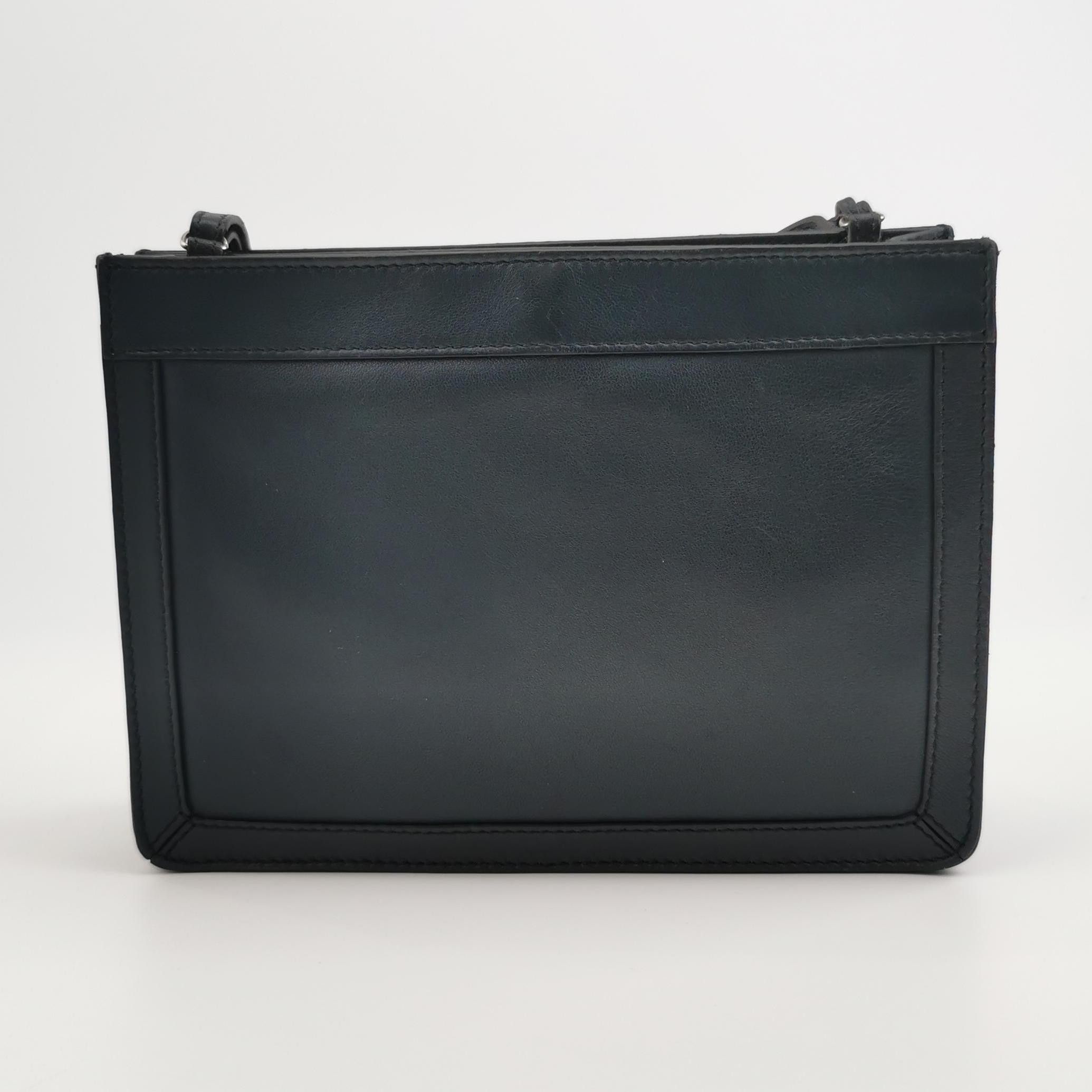 Balenciaga Balenciaga Women os Shoulder Bags Size ONE SIZE - 5 Thumbnail