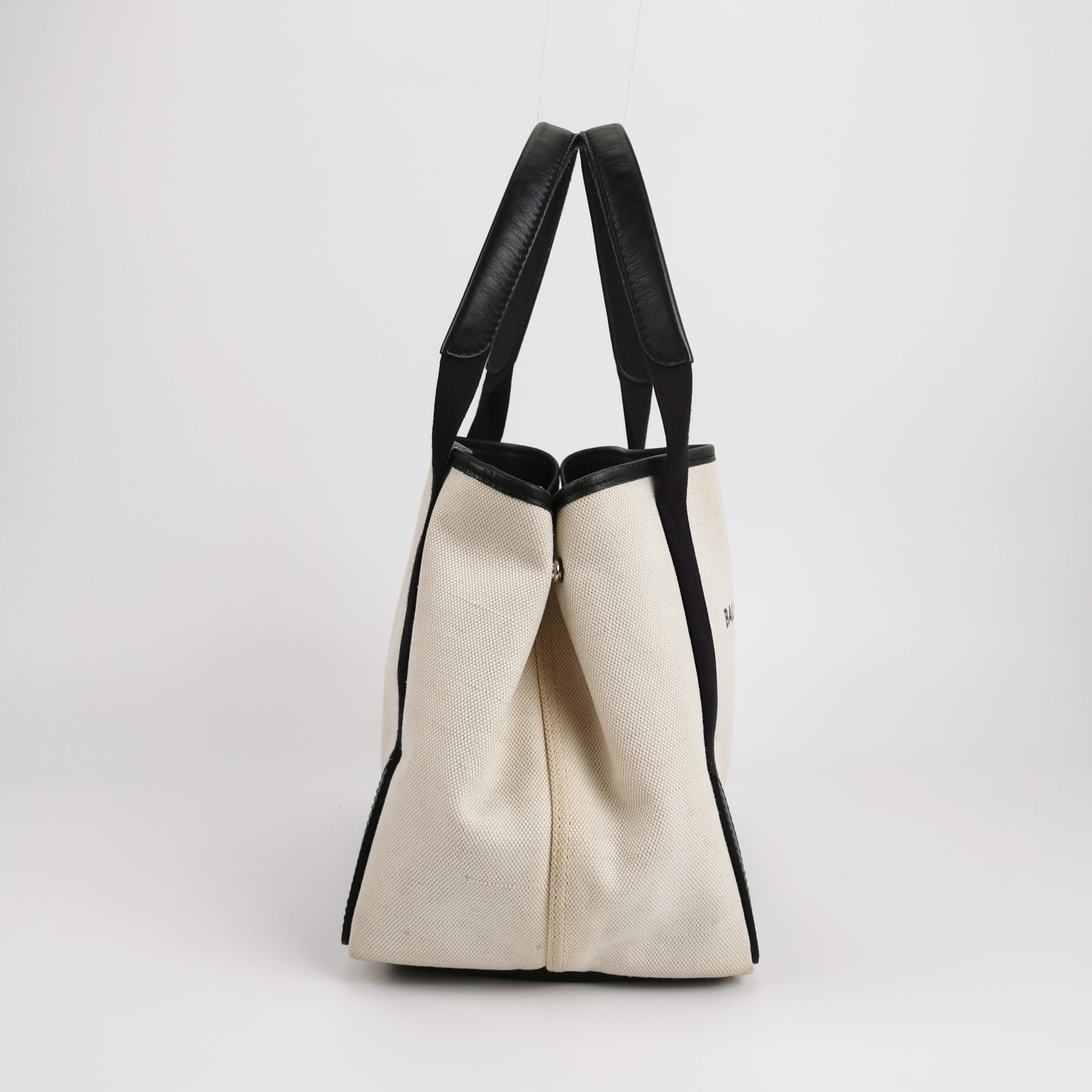 Balenciaga Balenciaga Women os Tote Bags Size ONE SIZE - 5 Thumbnail