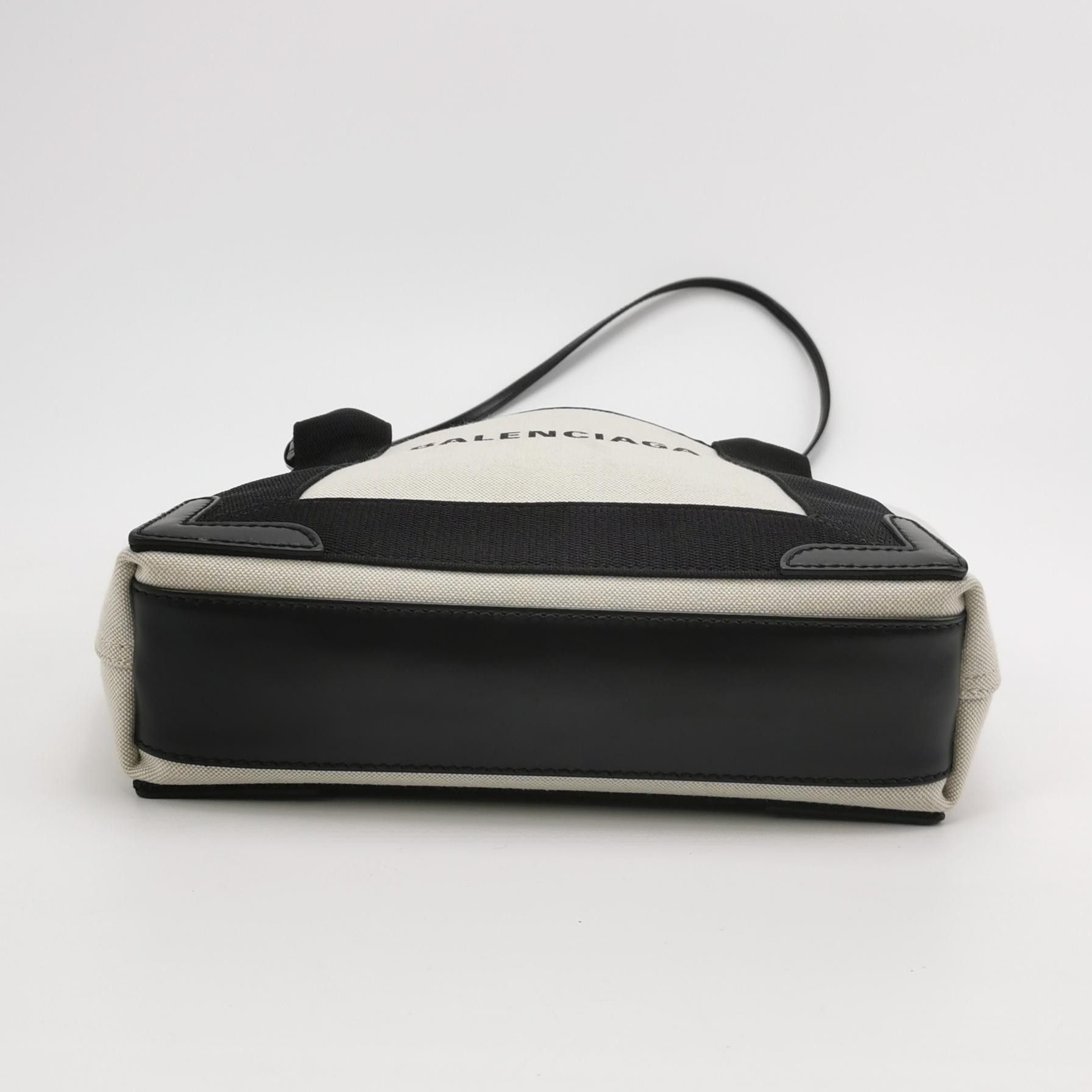 Balenciaga Balenciaga Women os Shoulder Bags Size ONE SIZE - 7 Thumbnail