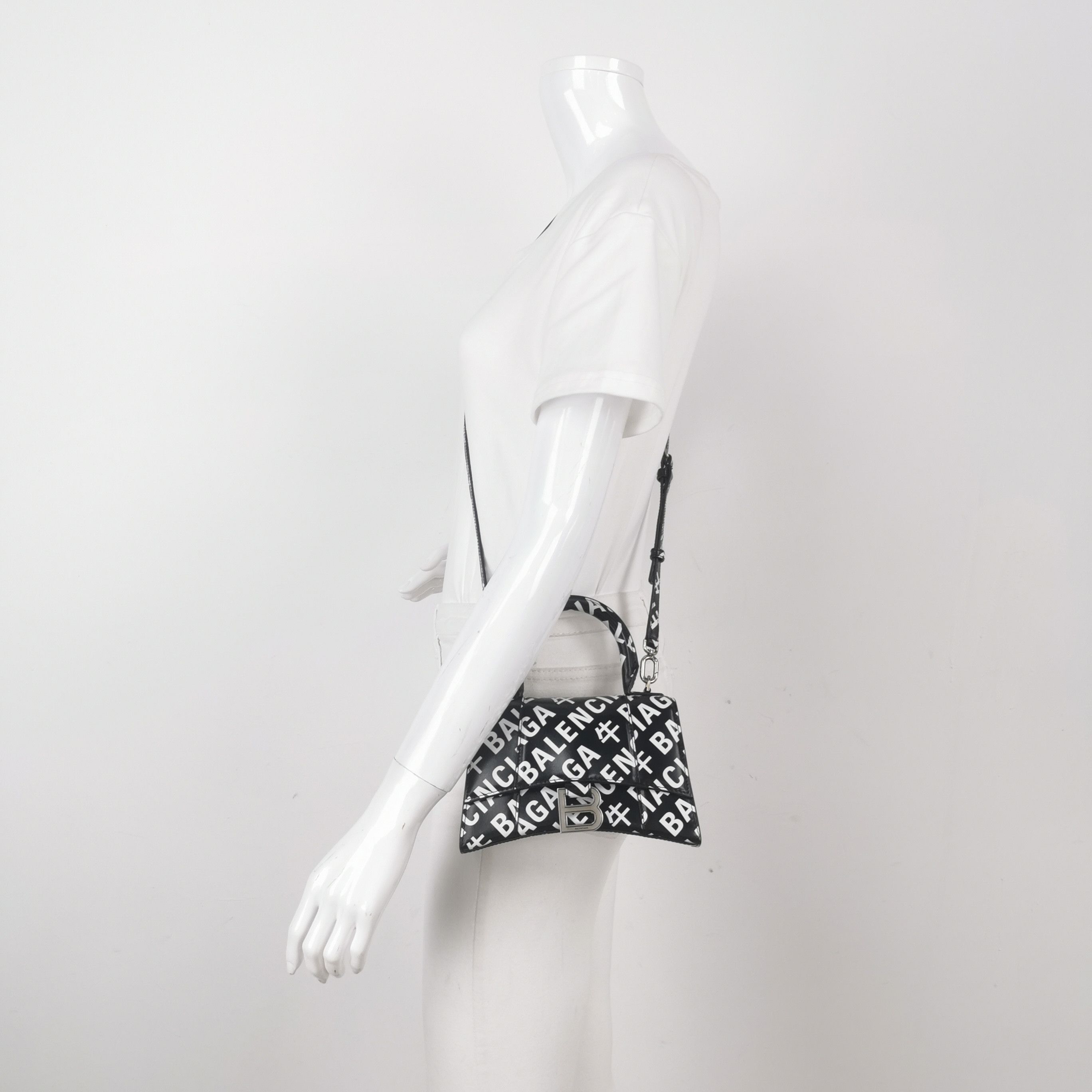 Balenciaga Balenciaga Women os Shoulder Bags Size ONE SIZE - 2 Thumbnail