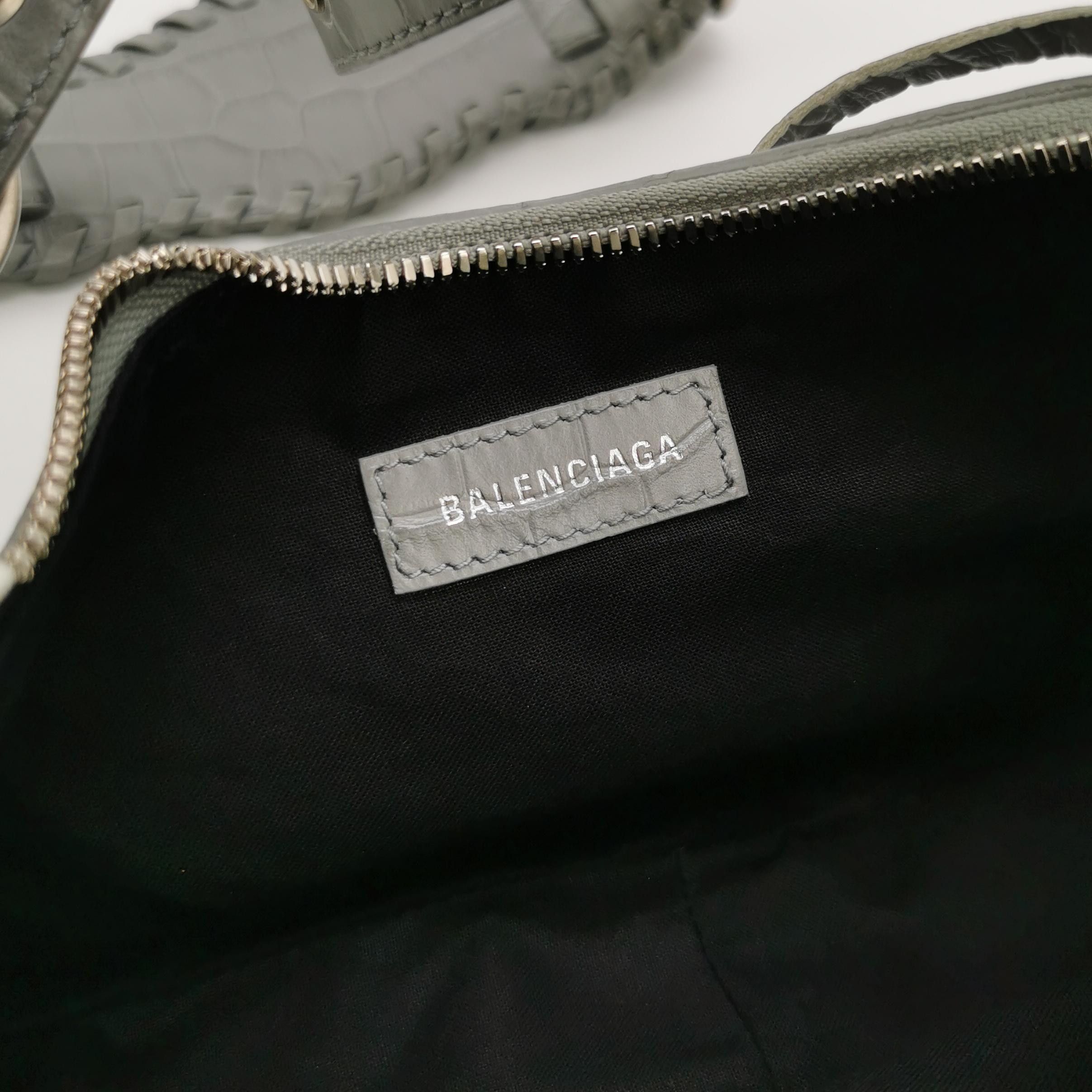 Balenciaga Balenciaga Women os Shoulder Bags Size ONE SIZE - 8 Thumbnail