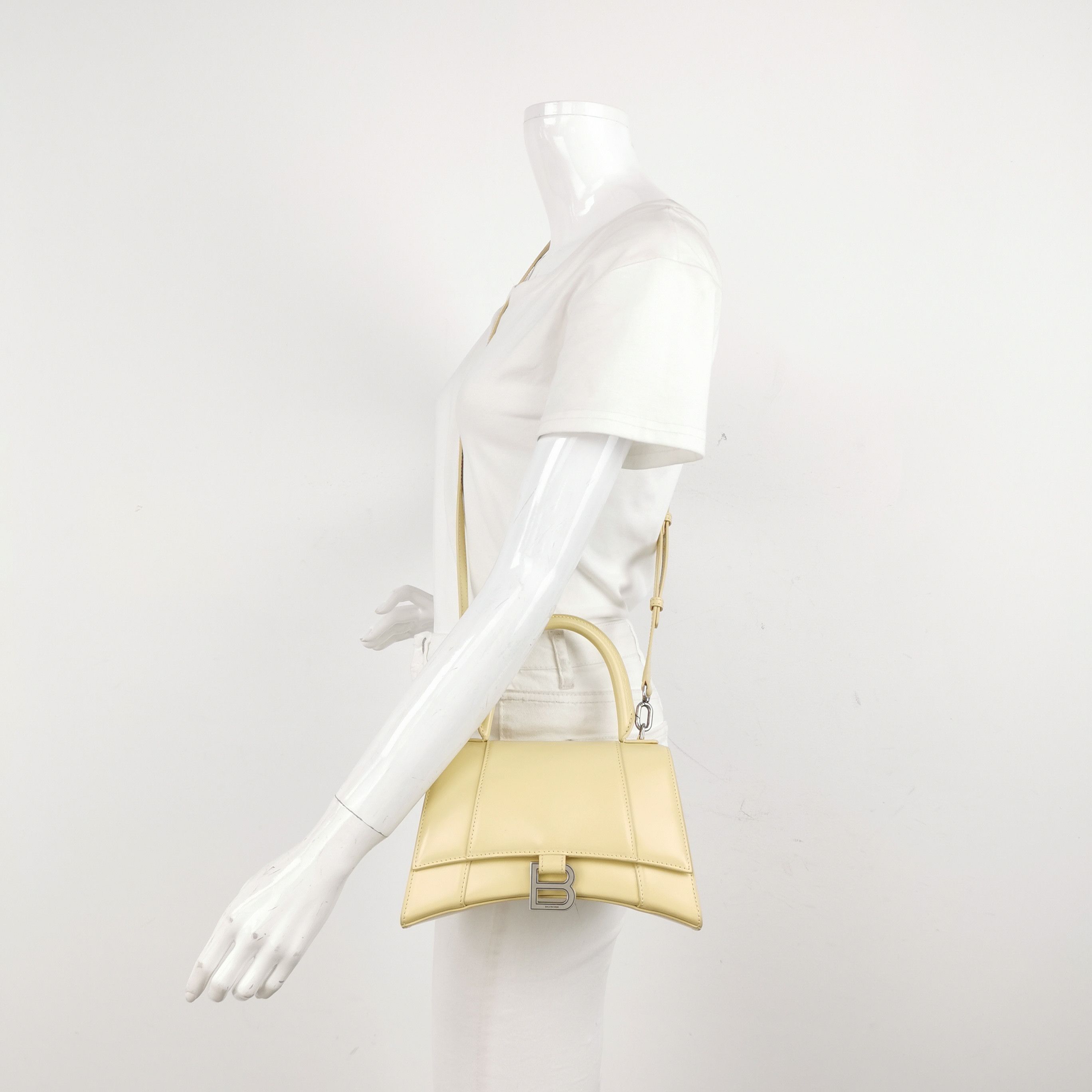 Balenciaga Balenciaga Women os Shoulder Bags Size ONE SIZE - 2 Thumbnail