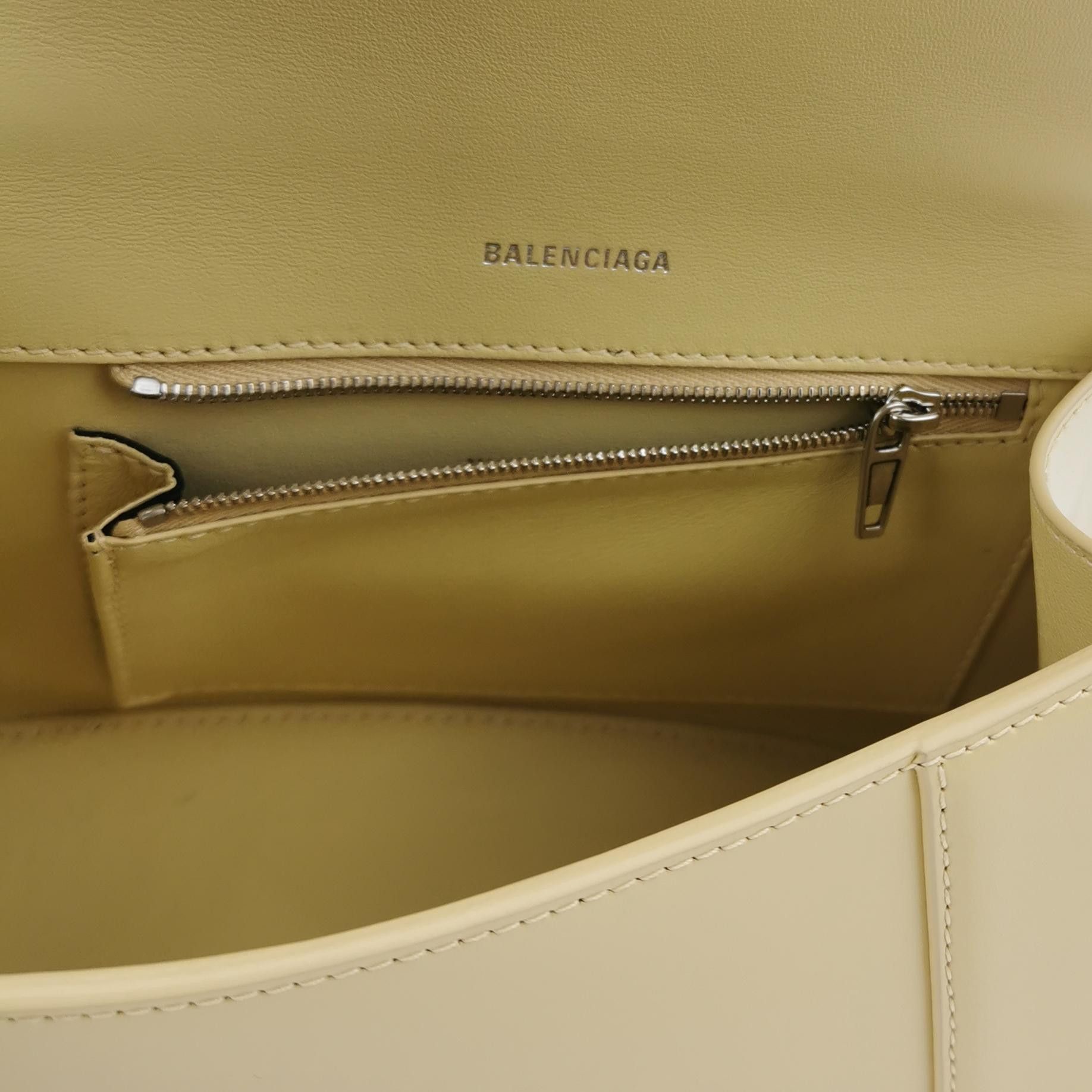 Balenciaga Balenciaga Women os Shoulder Bags Size ONE SIZE - 7 Thumbnail