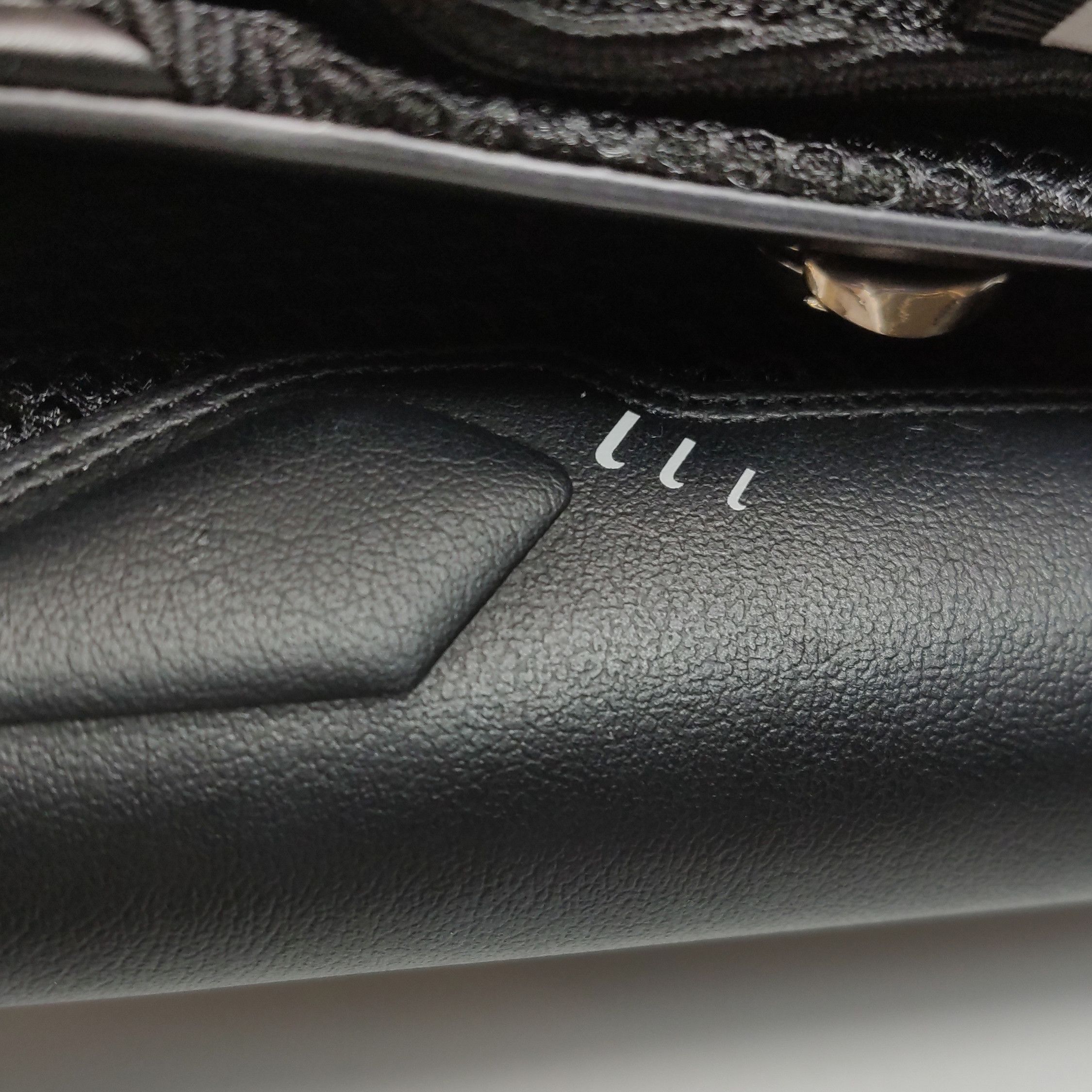 Balenciaga Balenciaga Women os Shoulder Bags Size ONE SIZE - 17 Thumbnail