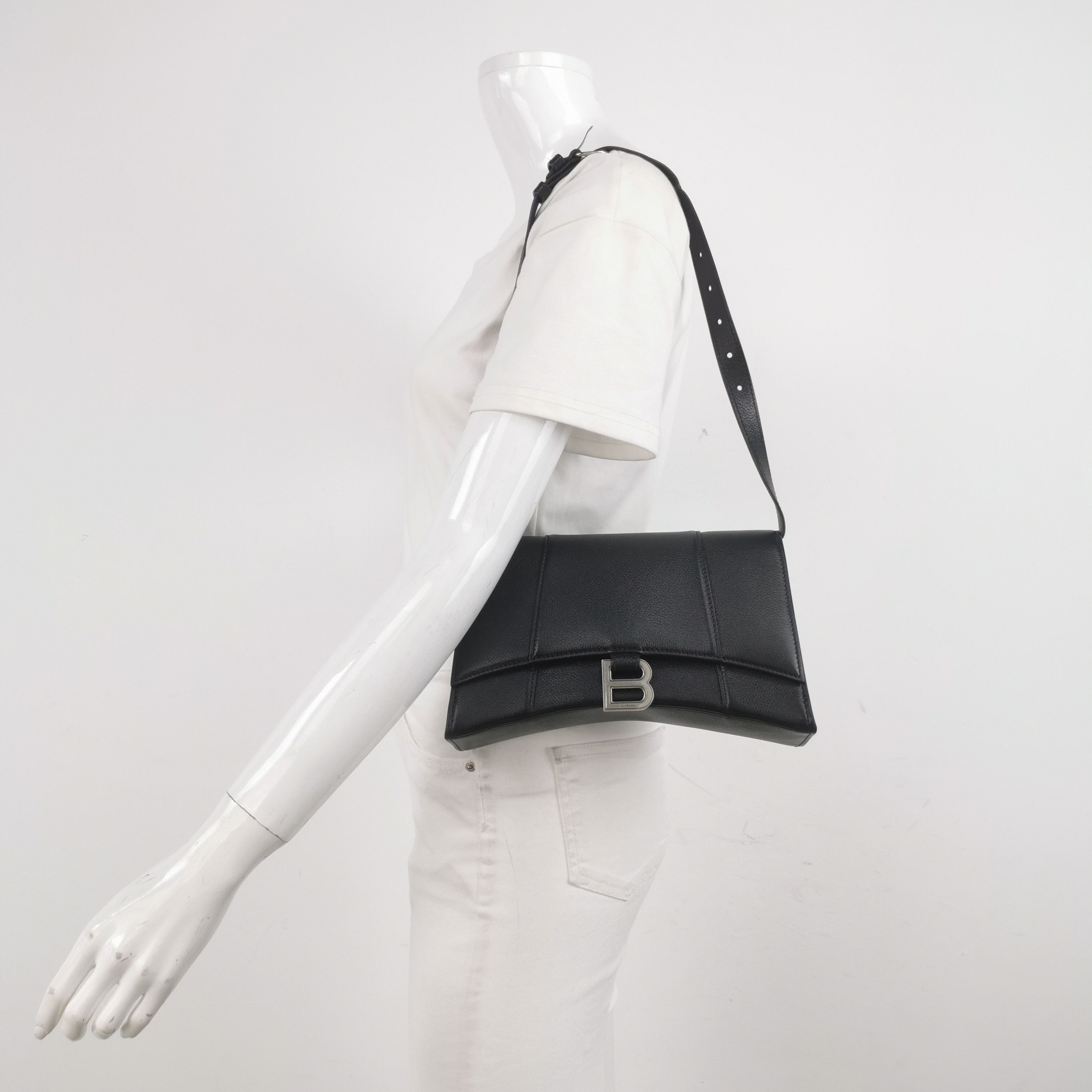 Balenciaga Balenciaga Women os Shoulder Bags Size ONE SIZE - 2 Thumbnail