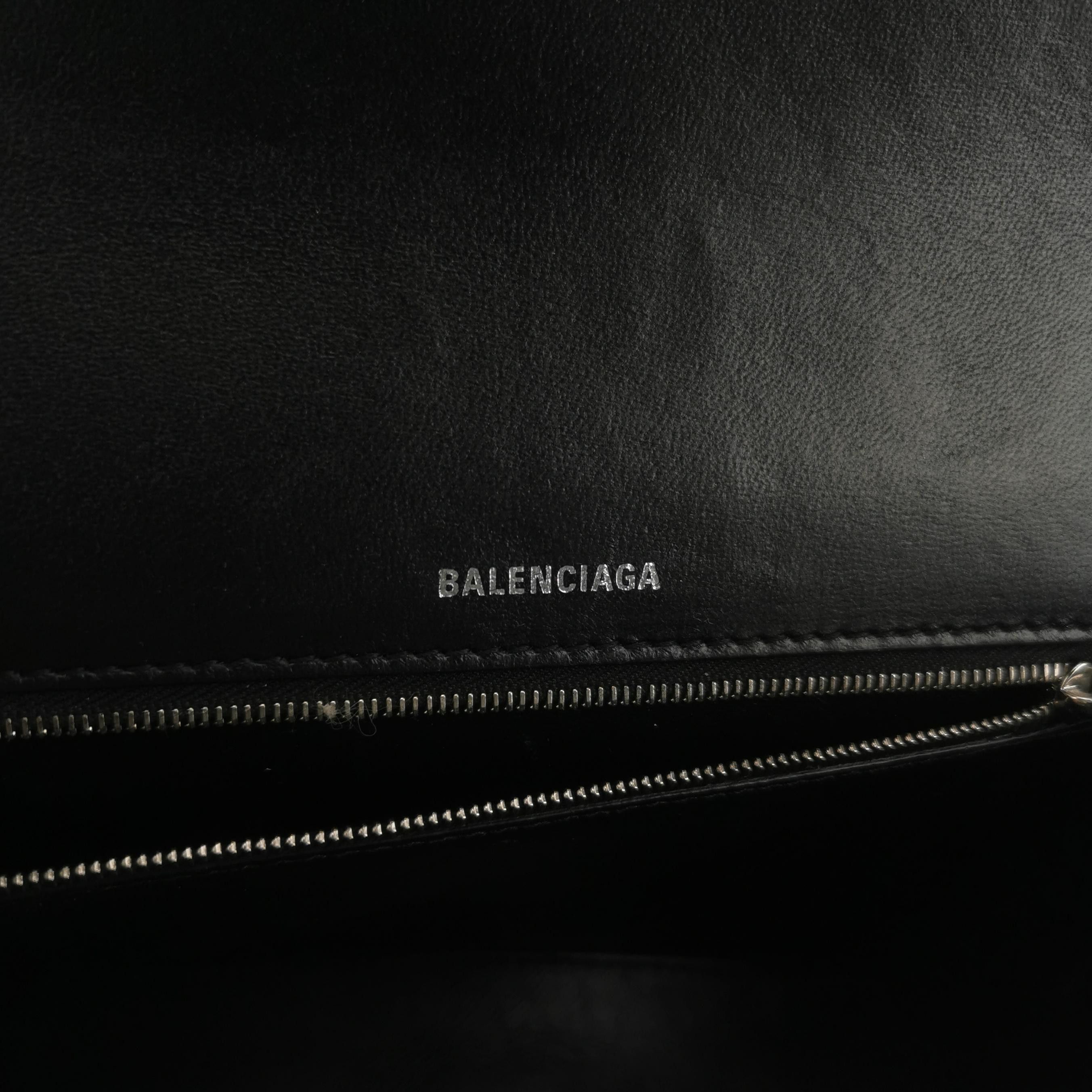 Balenciaga Balenciaga Women os Shoulder Bags Size ONE SIZE - 8 Thumbnail