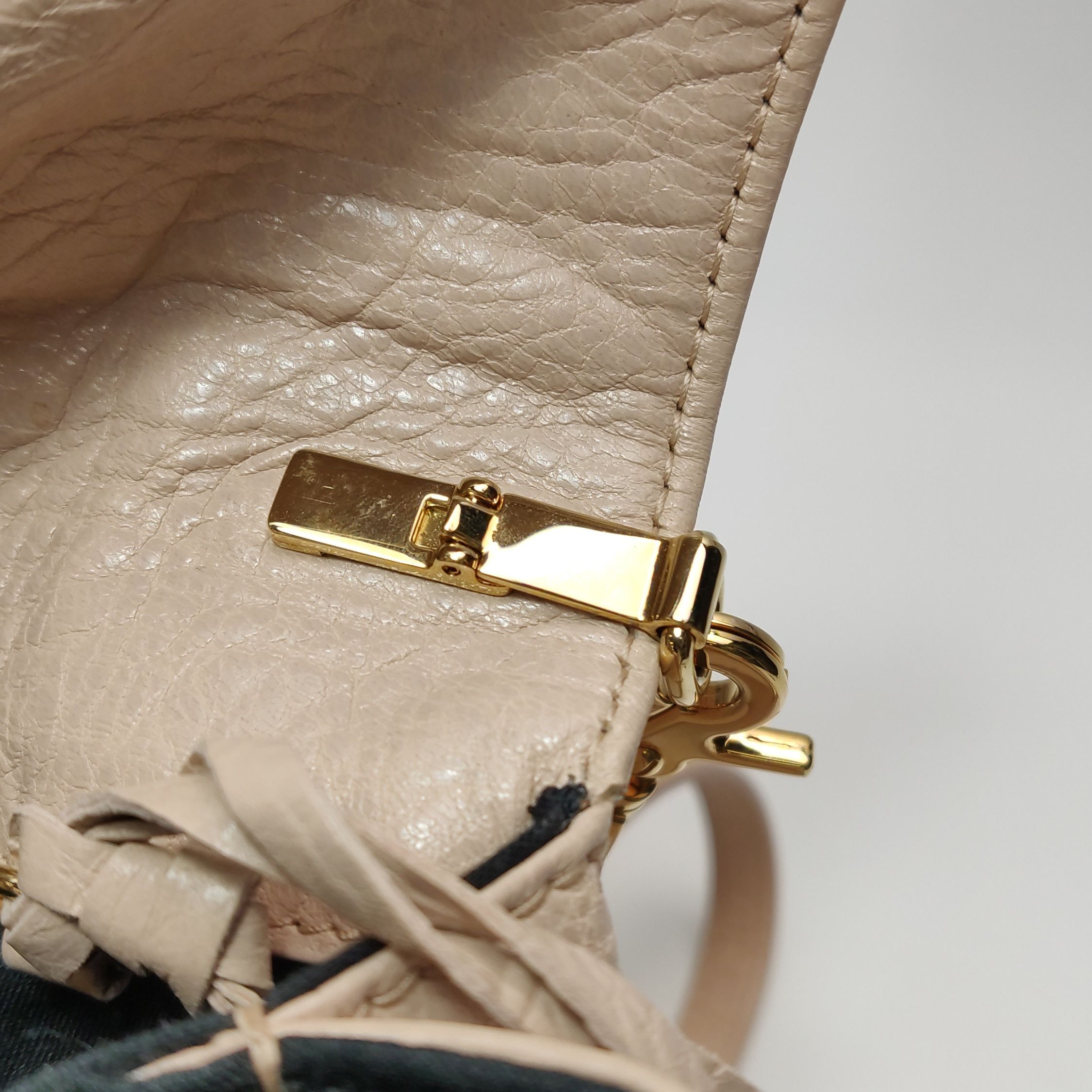 Balenciaga Balenciaga Women os Shoulder Bags Size ONE SIZE - 15 Thumbnail