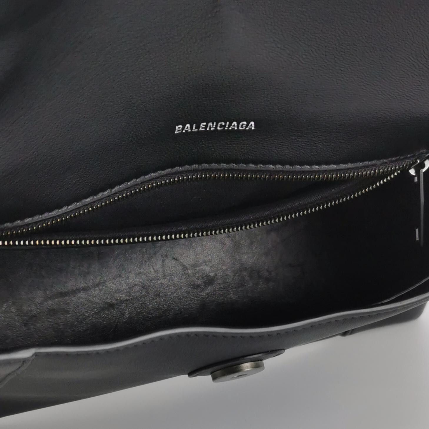 Balenciaga Balenciaga Women os Shoulder Bags Size ONE SIZE - 7 Thumbnail