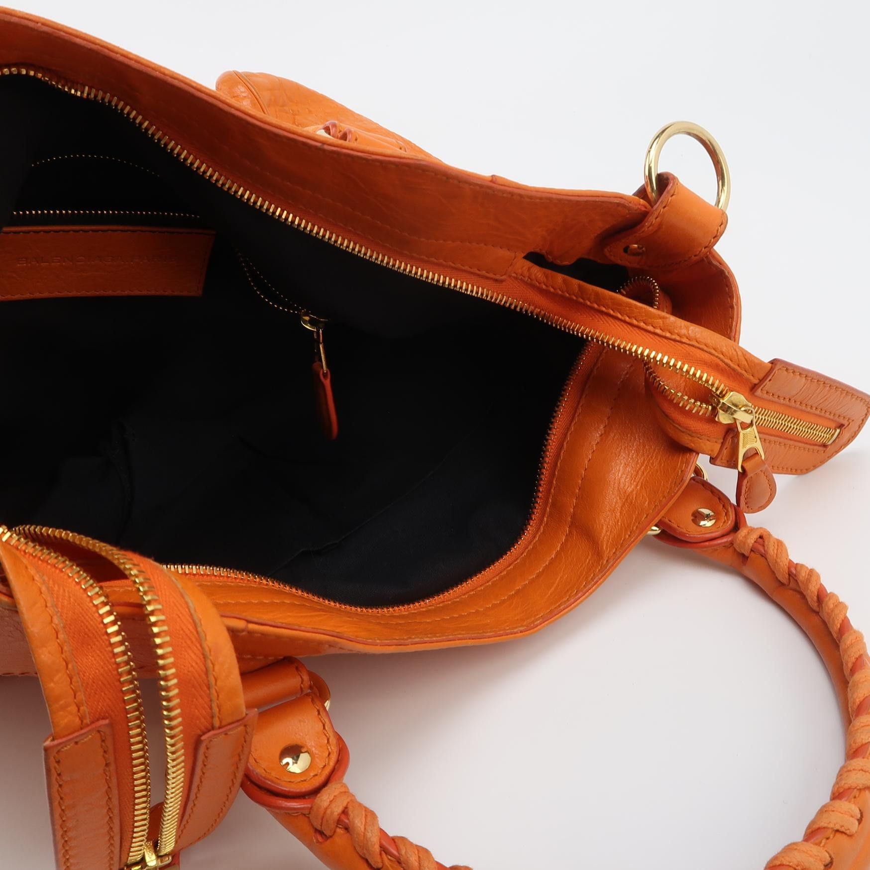 Balenciaga Balenciaga Women os Shoulder Bags Size ONE SIZE - 7 Thumbnail