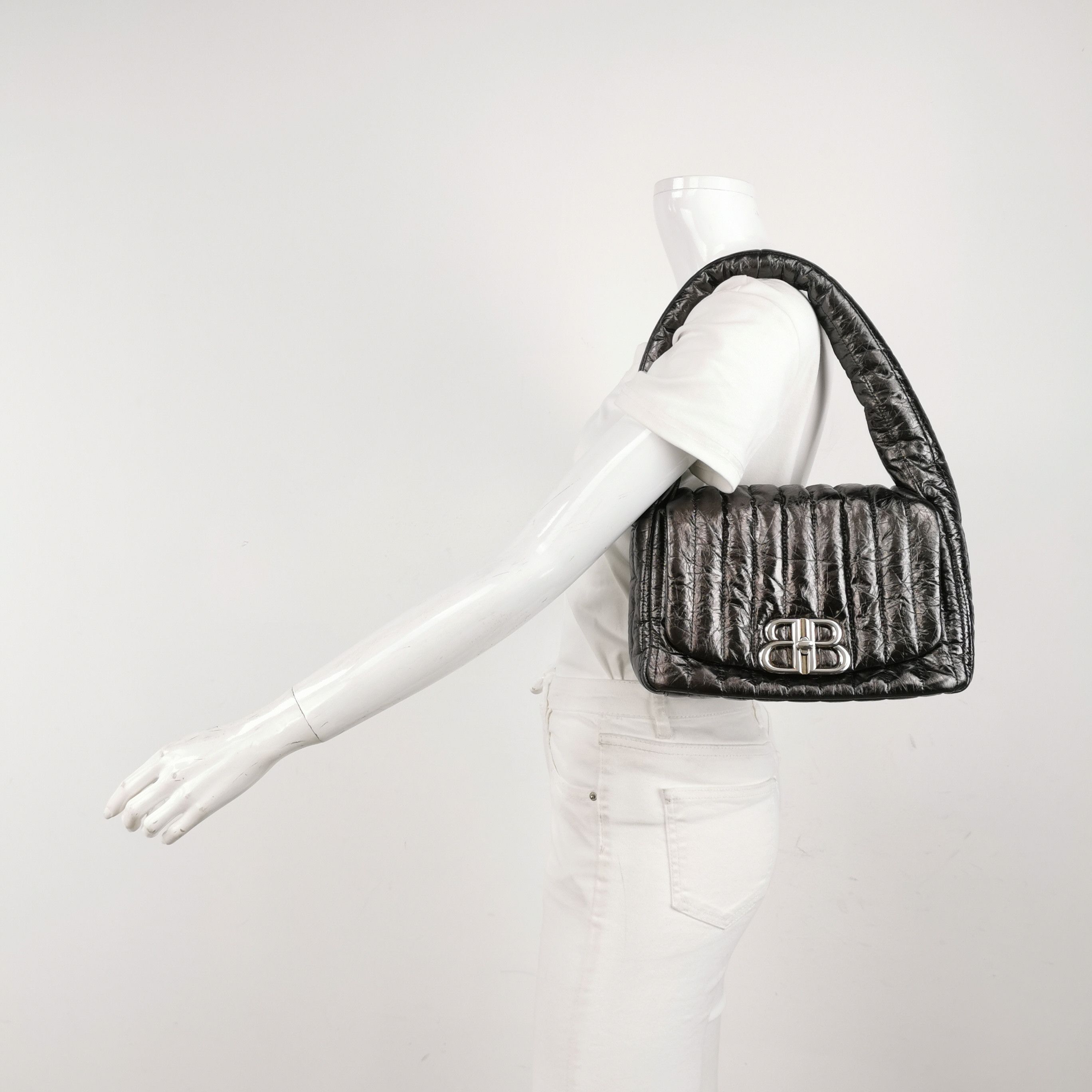 Balenciaga Balenciaga Women os Shoulder Bags Size ONE SIZE - 2 Thumbnail