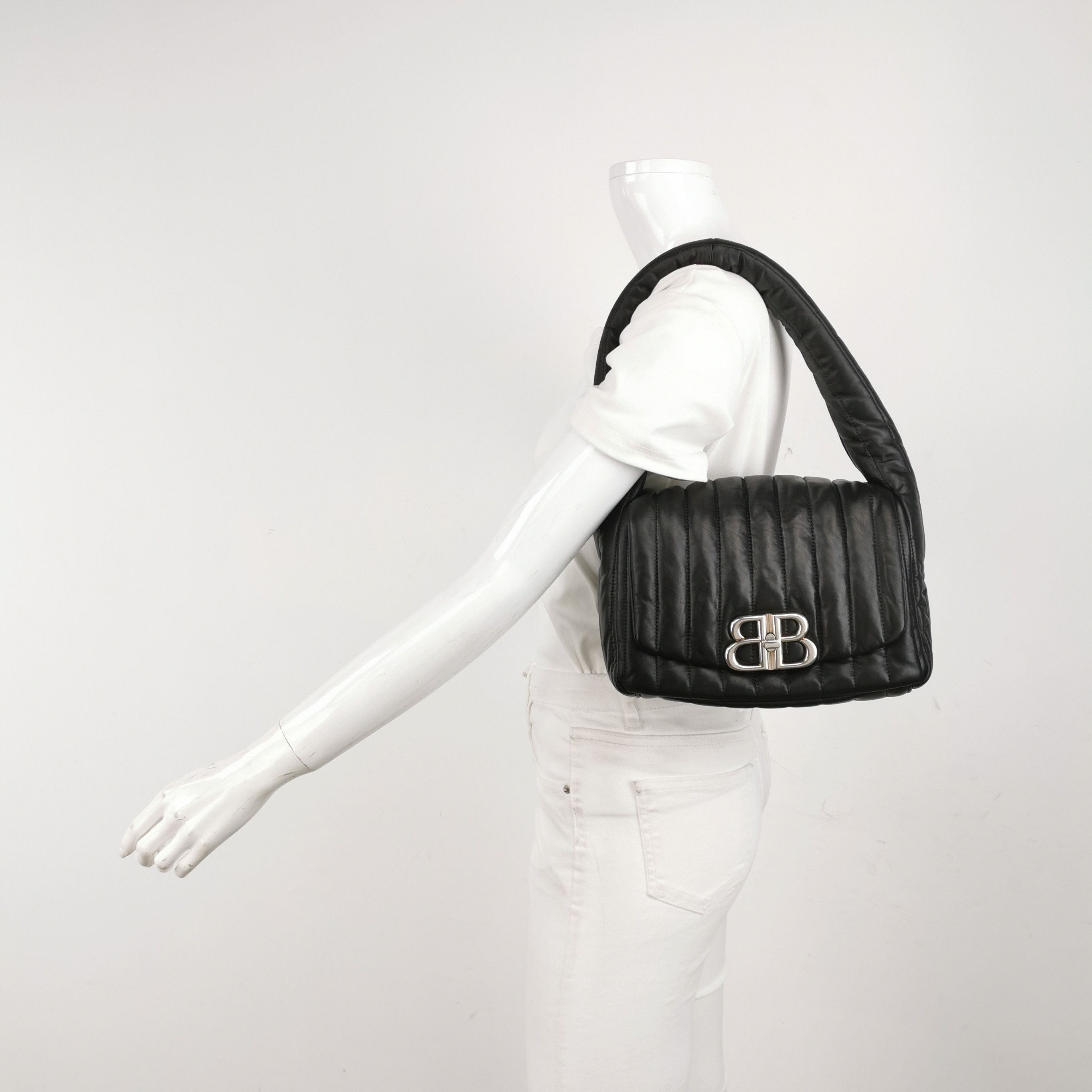 Balenciaga Balenciaga Women os Shoulder Bags Size ONE SIZE - 2 Thumbnail