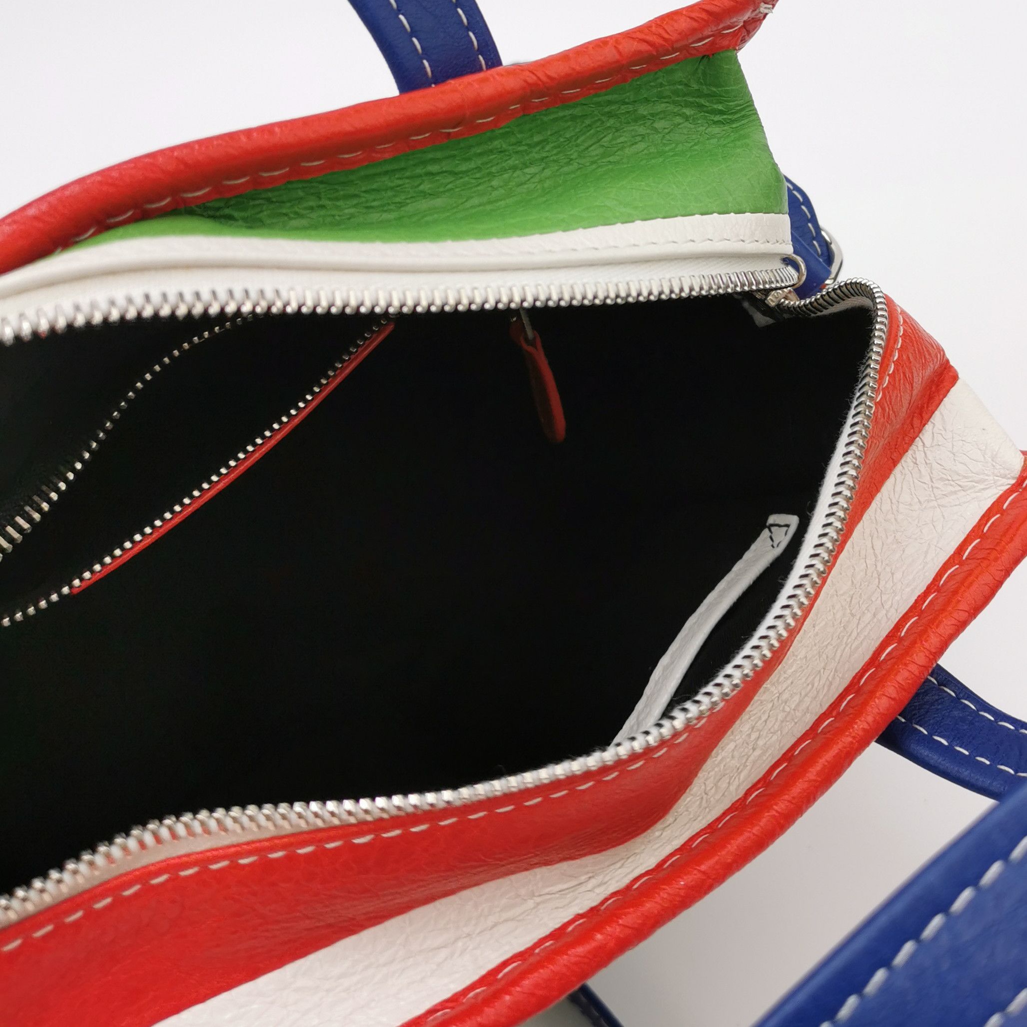 Balenciaga Balenciaga Women os Crossbody Bags Size ONE SIZE - 7 Thumbnail