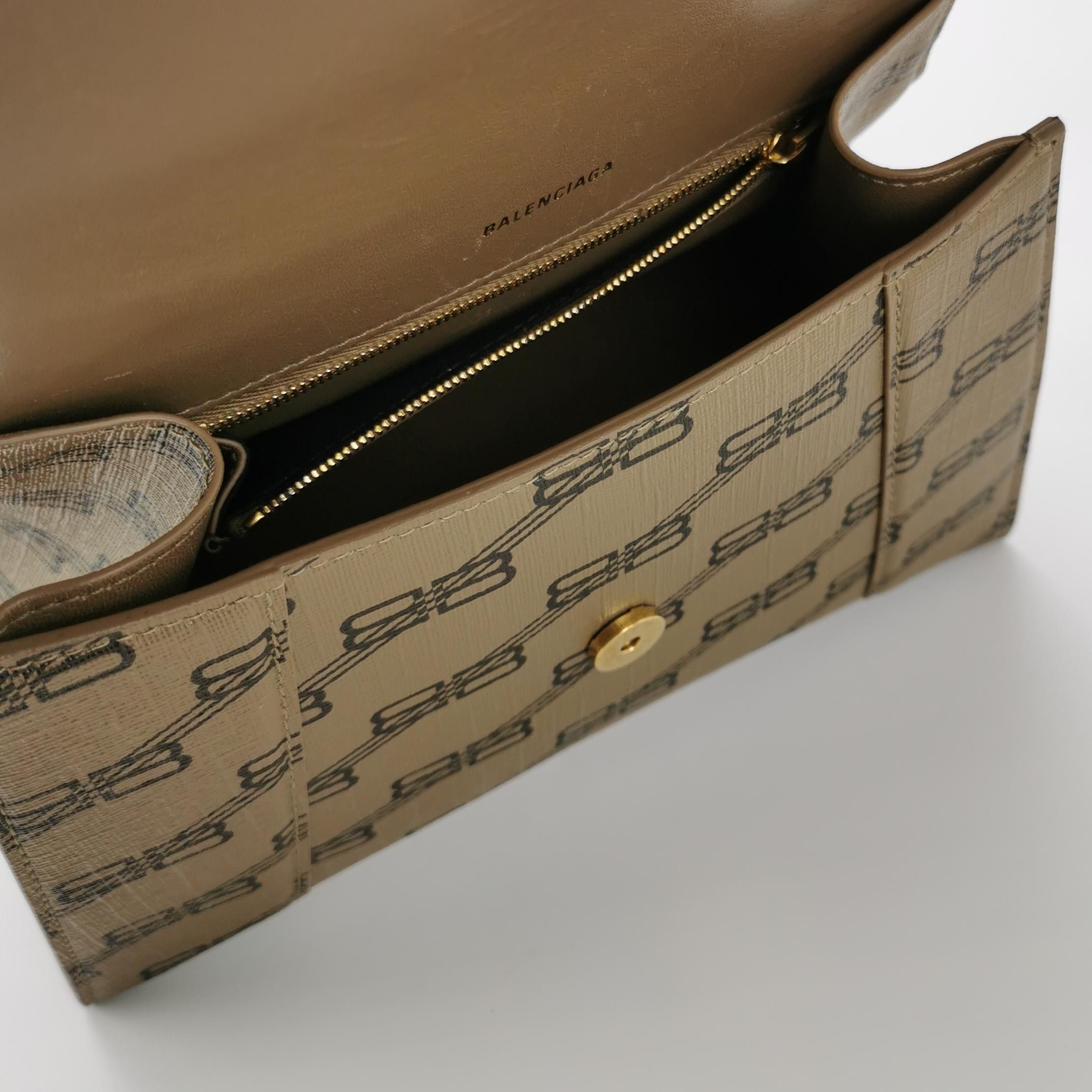 Balenciaga Balenciaga Women os Shoulder Bags Size ONE SIZE - 7 Thumbnail
