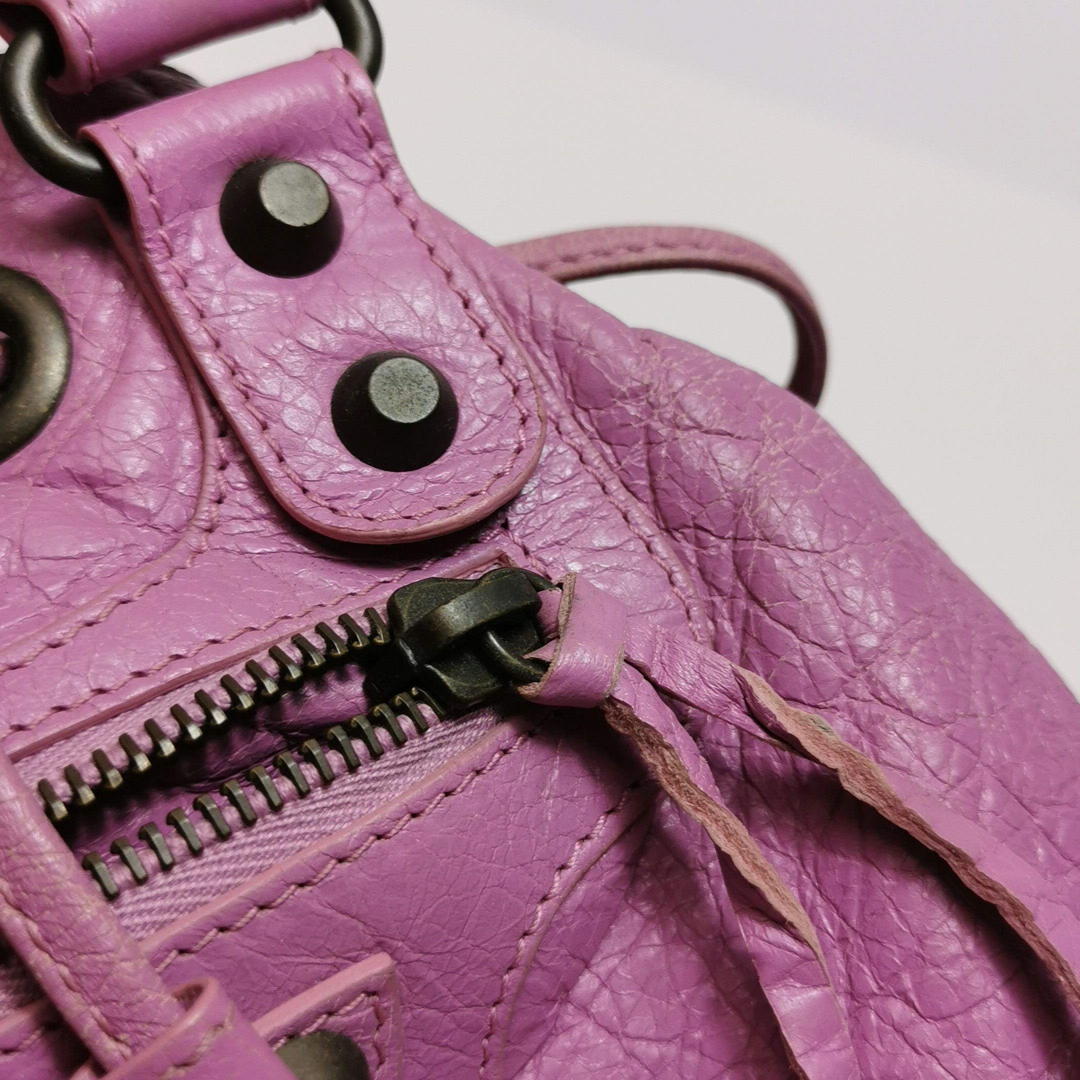 Balenciaga Balenciaga Women os Shoulder Bags Size ONE SIZE - 12 Thumbnail