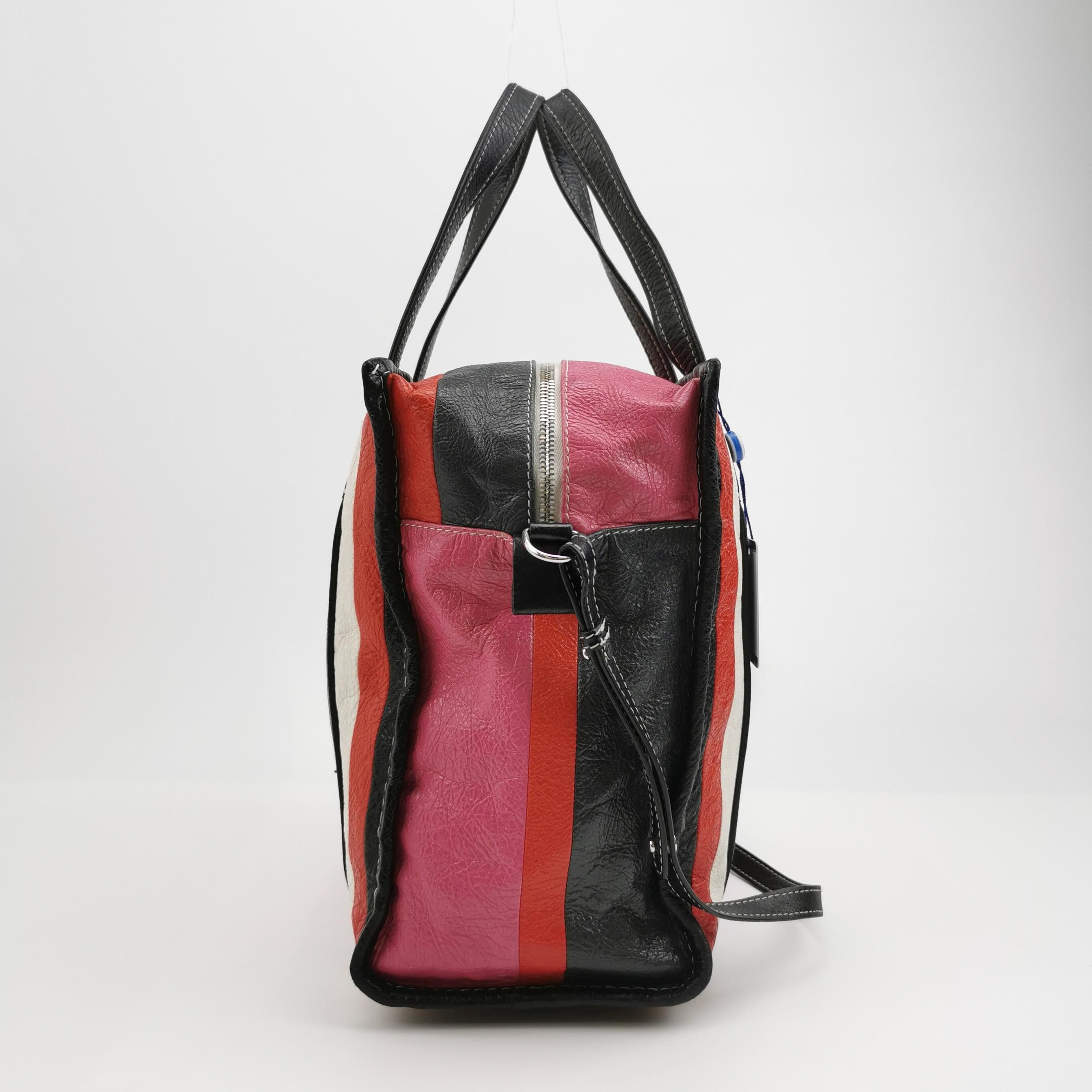 Balenciaga Balenciaga Women os Crossbody Bags Size ONE SIZE - 3 Thumbnail