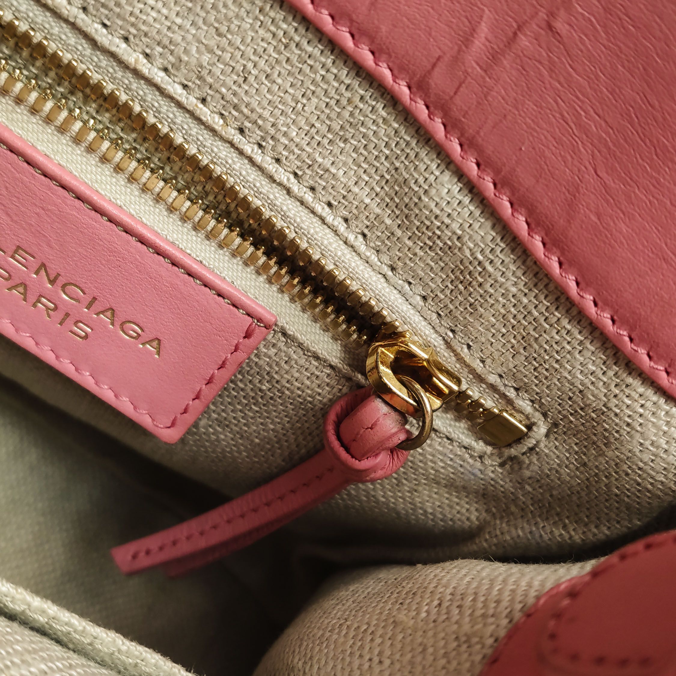 Balenciaga Balenciaga Women os Shoulder Bags Size ONE SIZE - 14 Thumbnail