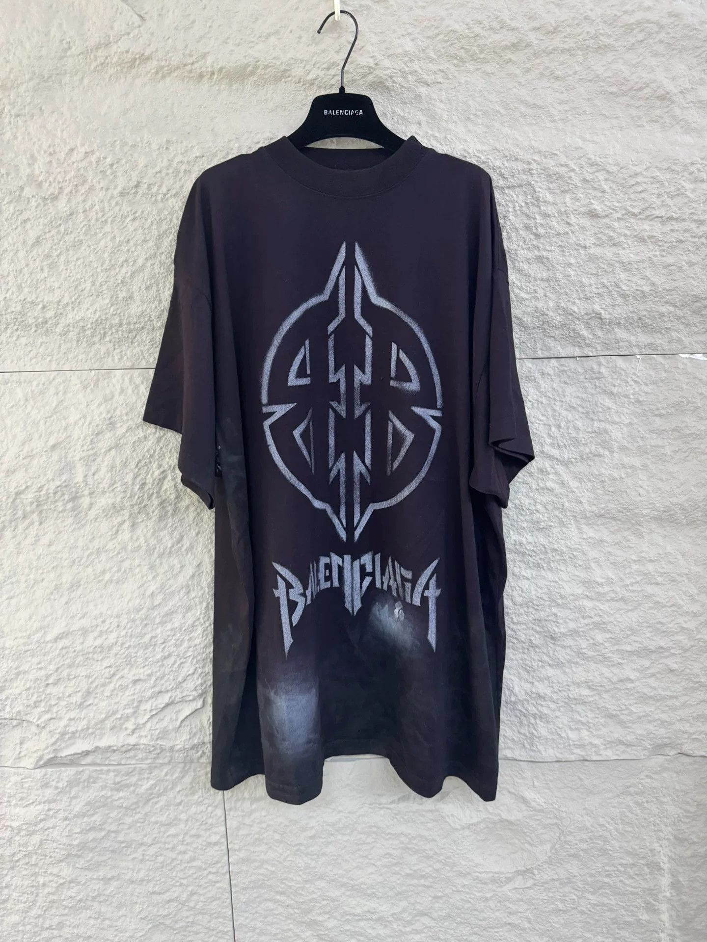 Balenciaga Balenciaga Bitcoin Print T-Shirt Size M Size US M / EU 48-50 / 2 - 2 Thumbnail