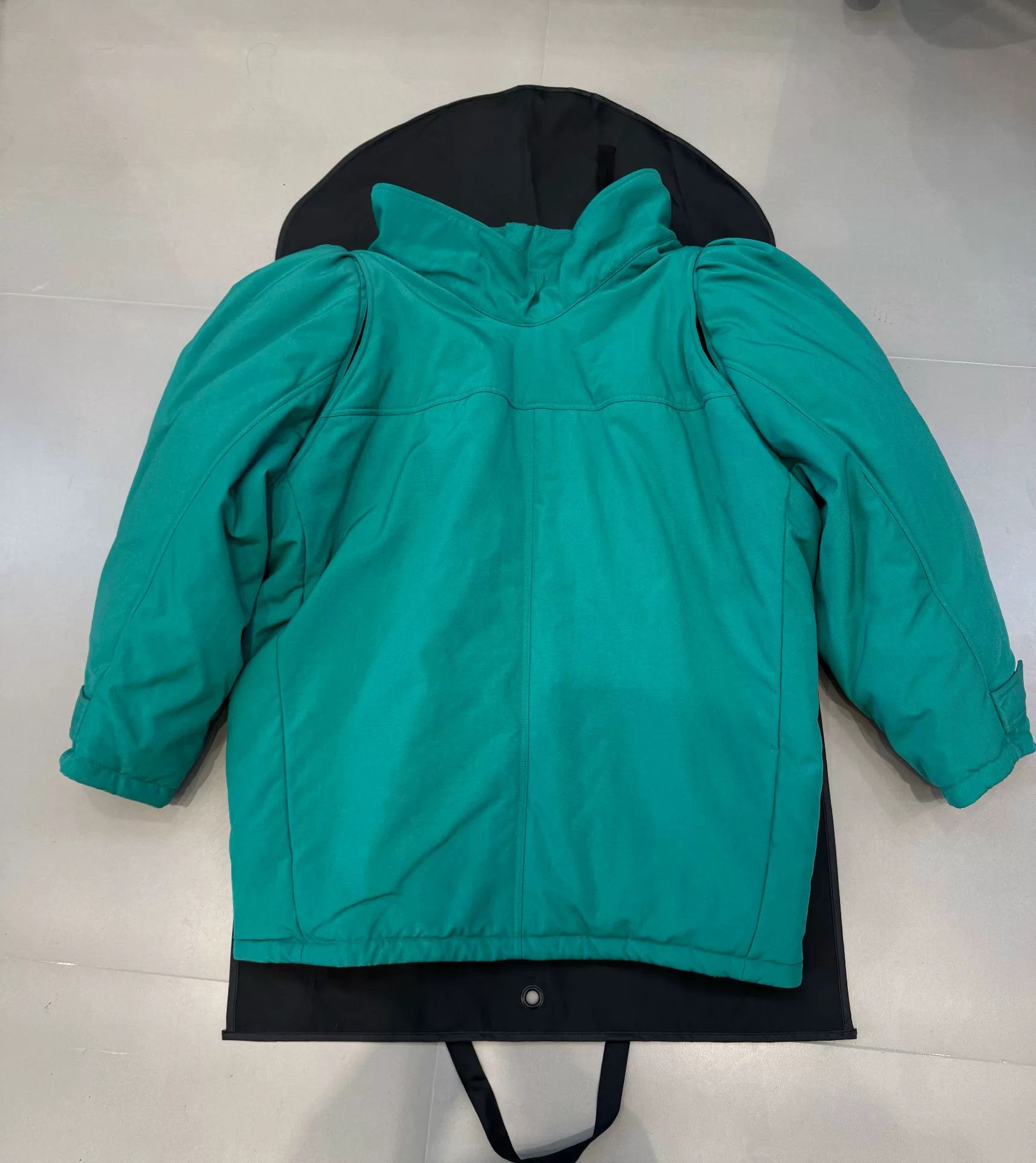 Balenciaga Balenciaga Padded Bomber Jacket Size 1 Size US S / EU 44-46 / 1 - 3 Thumbnail