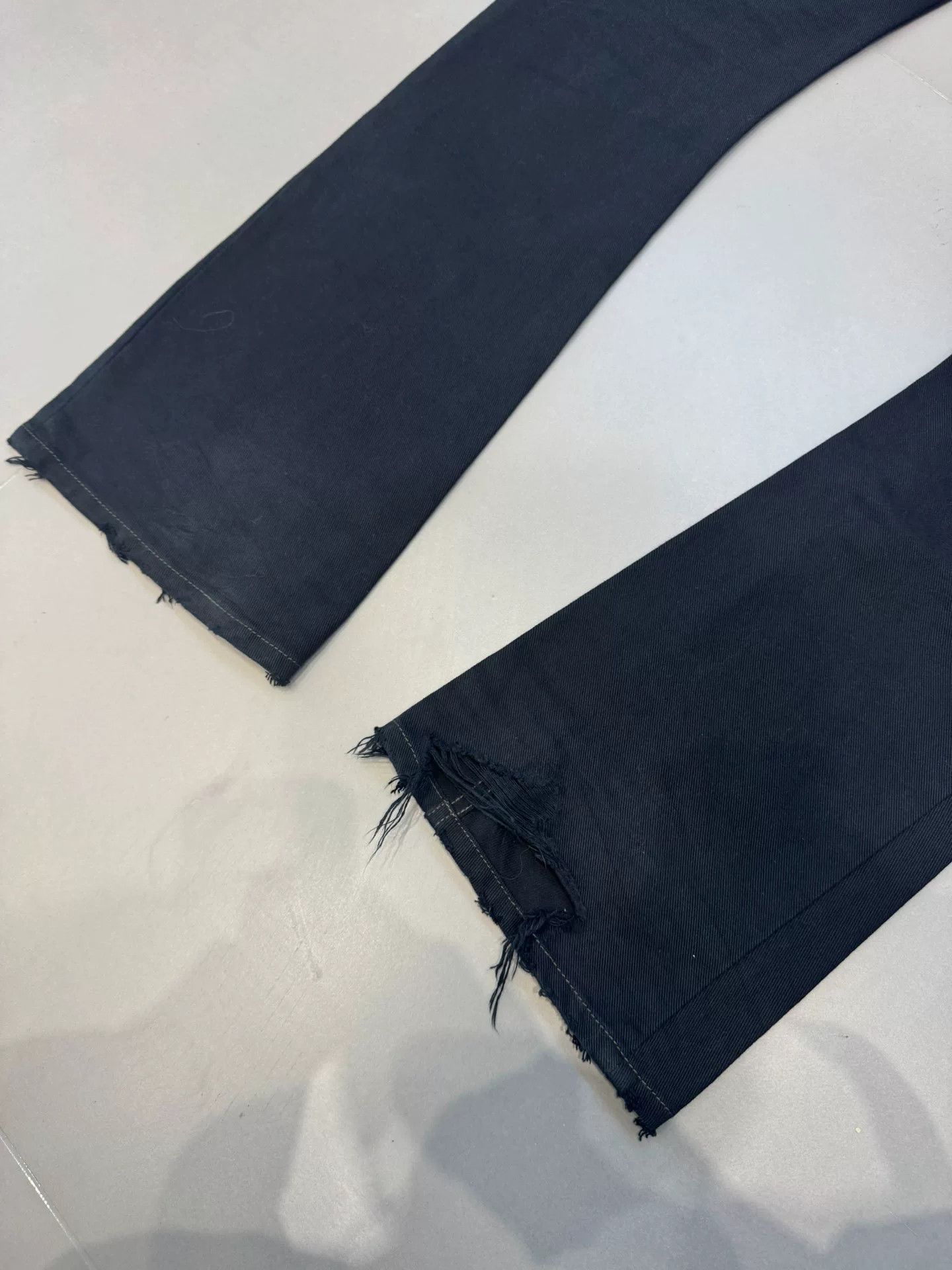Balenciaga Balenciaga Distressed Denim Jeans XS Size US 28 / EU 44 - 9 Thumbnail