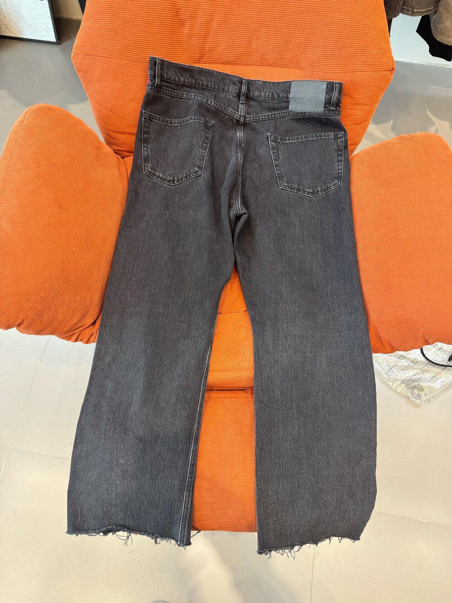 Balenciaga Balenciaga Red Stripe Denim Jeans Size 34 Size US 34 / EU 50 - 5 Thumbnail