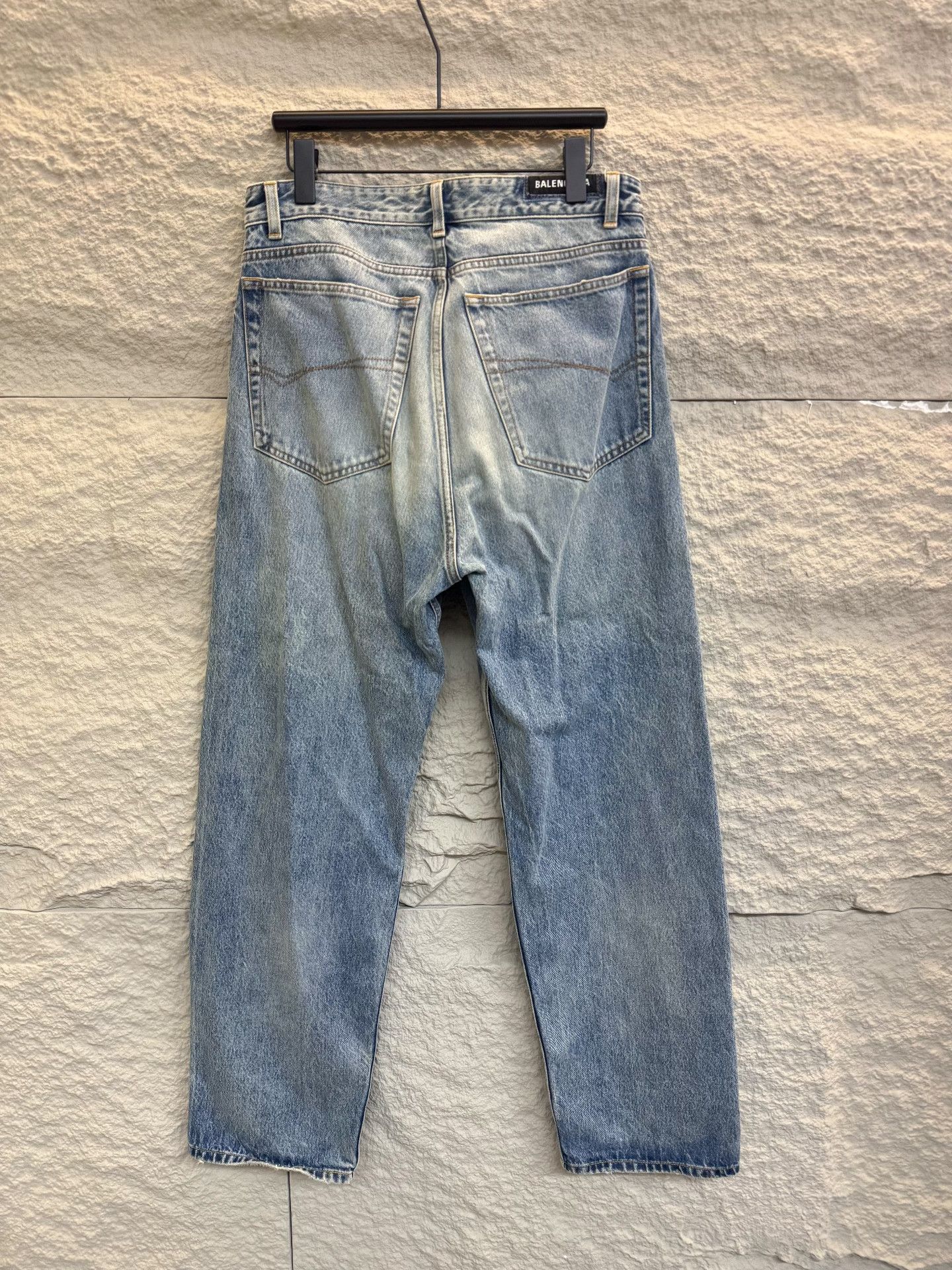 Balenciaga Balenciaga Washed Denim Jeans Size 32 Size US 32 / EU 48 - 4 Thumbnail