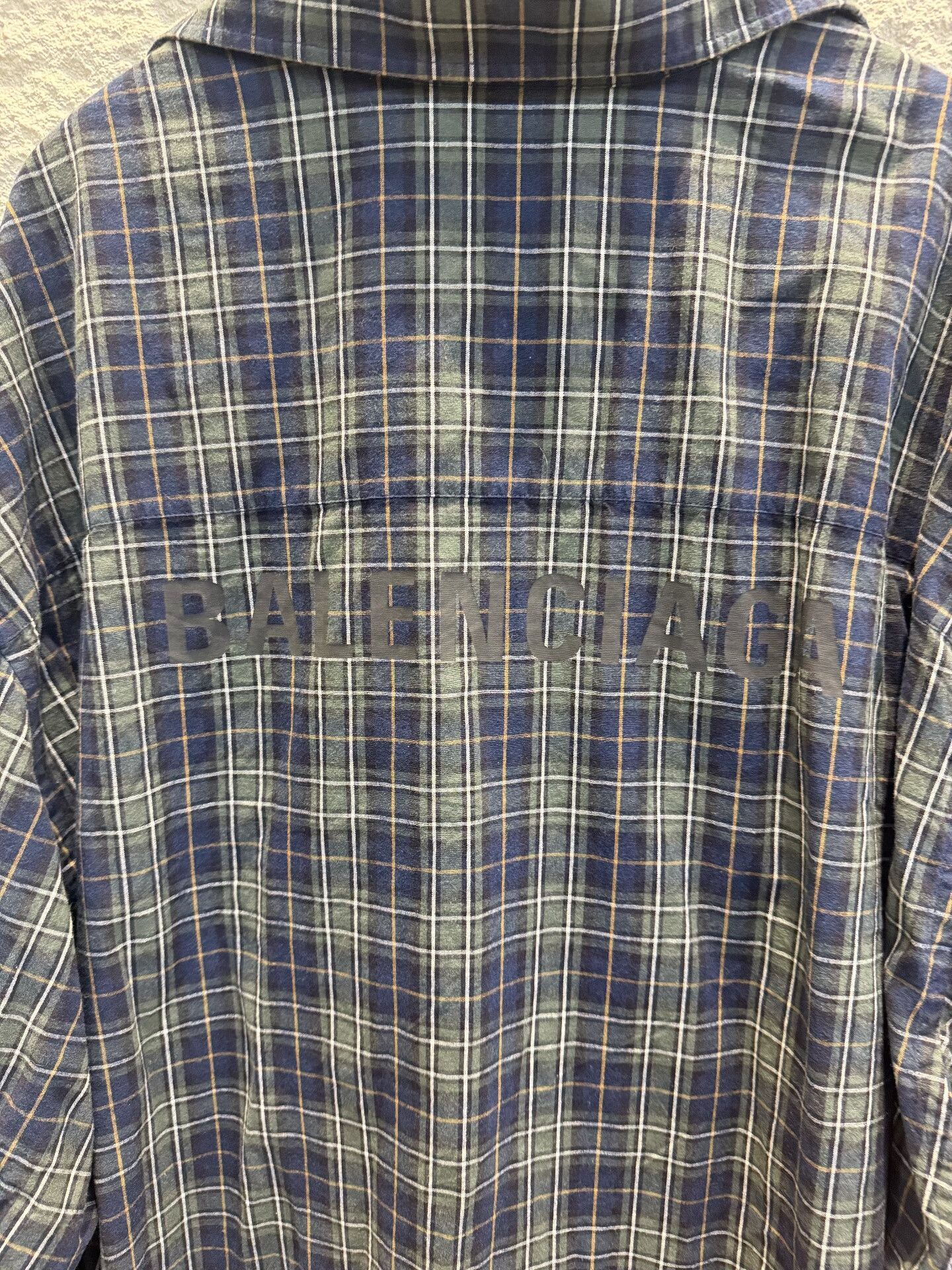 Balenciaga Balenciaga Plaid Logo Button Up Shirt US S Size US S / EU 44-46 / 1 - 6 Thumbnail