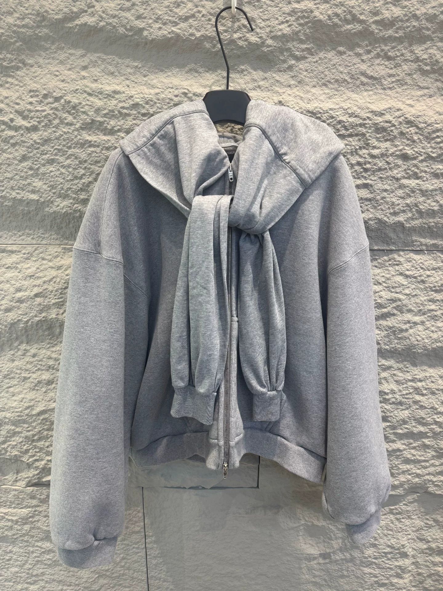 Balenciaga Balenciaga Solid Zip-Up Hoodie Size M Size US M / EU 48-50 / 2 - 2 Thumbnail