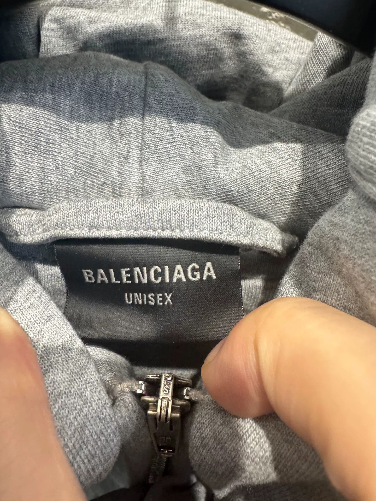 Balenciaga Balenciaga Solid Zip-Up Hoodie Size M Size US M / EU 48-50 / 2 - 3 Thumbnail