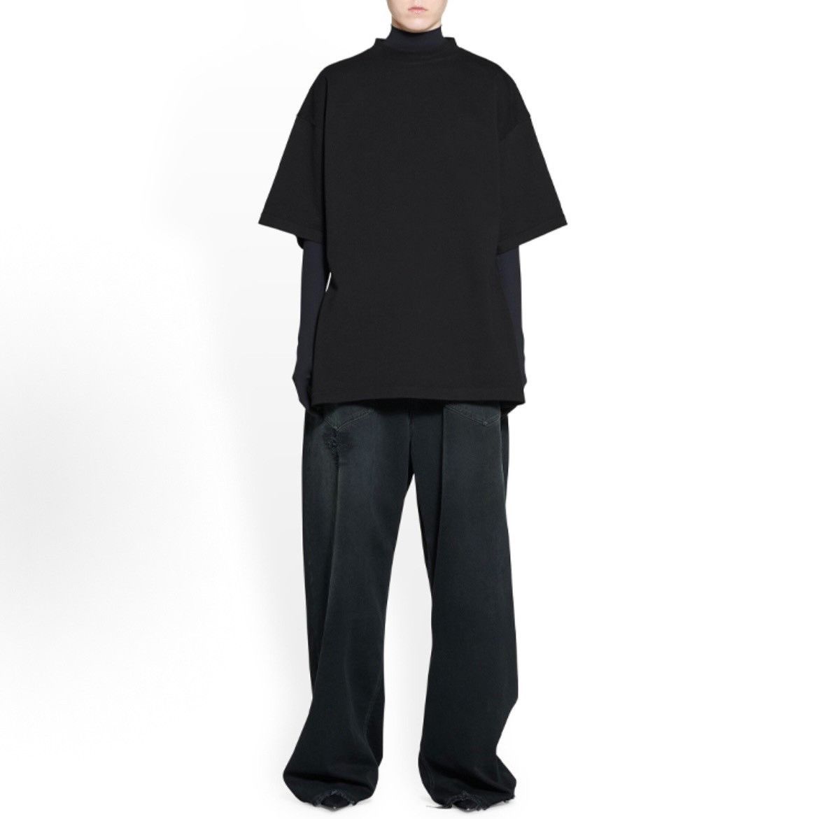 Balenciaga Balenciaga Garde-Robe T-Shirt Size XS Size US XS / EU 42 / 0 - 6 Thumbnail