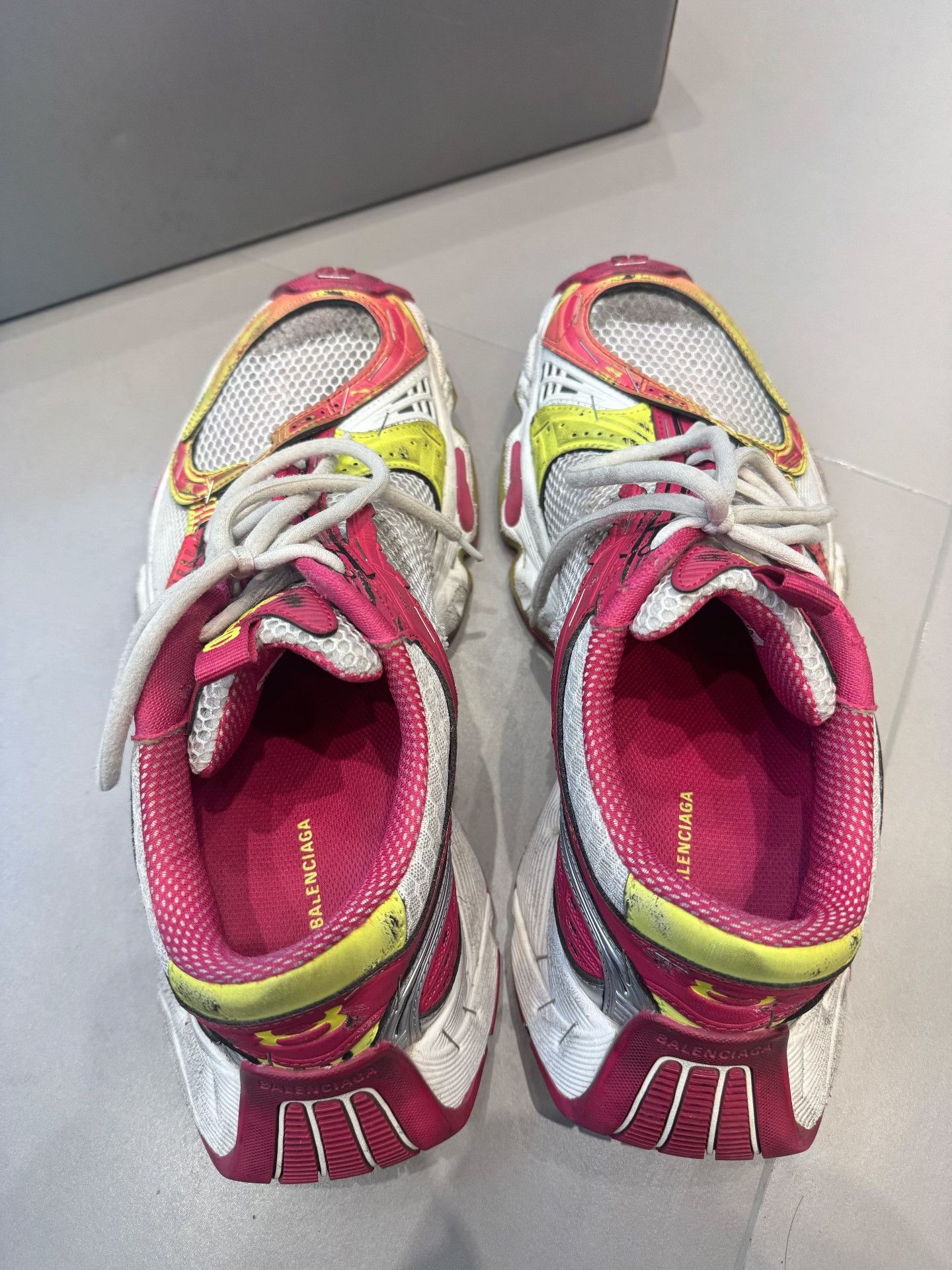 Balenciaga Balenciaga Stapler Multicolor Sneakers Size 7 Size US 7 / EU 40 - 4 Thumbnail
