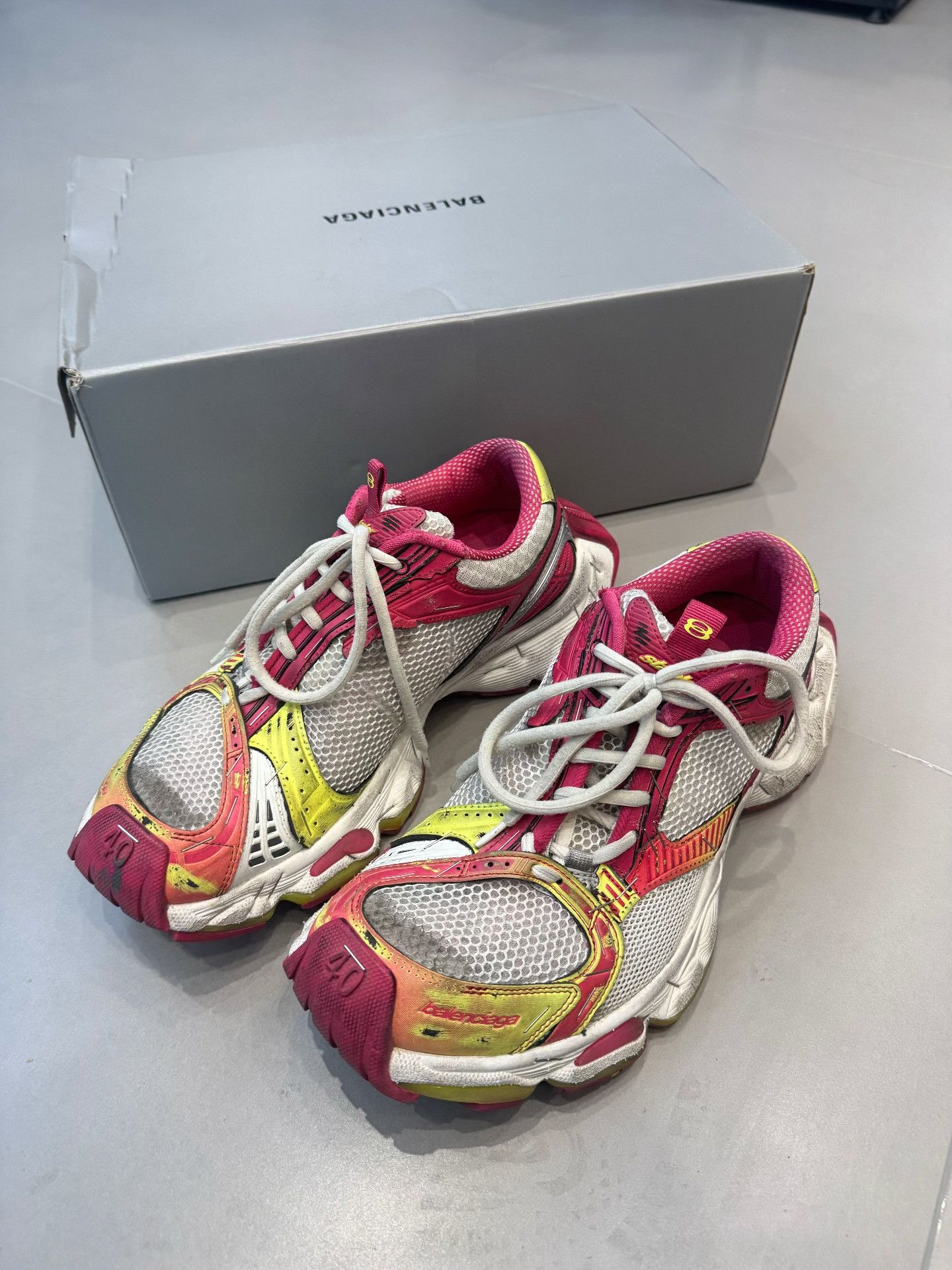Balenciaga Balenciaga Stapler Multicolor Sneakers Size 7 Size US 7 / EU 40 - 2 Thumbnail