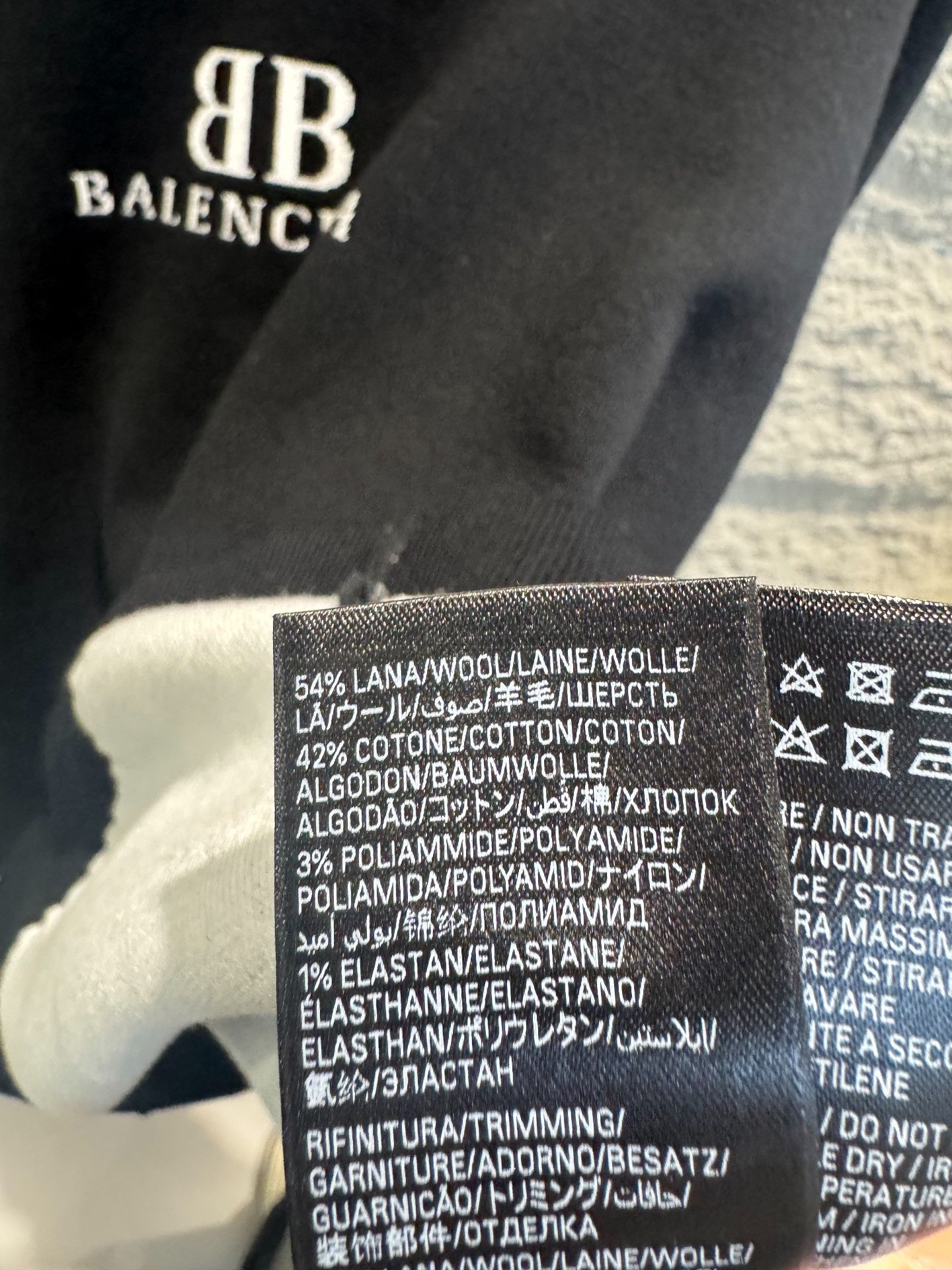 Balenciaga Balenciaga BB Logo Knit Sweater Size XS Size US XS / EU 42 / 0 - 6 Thumbnail