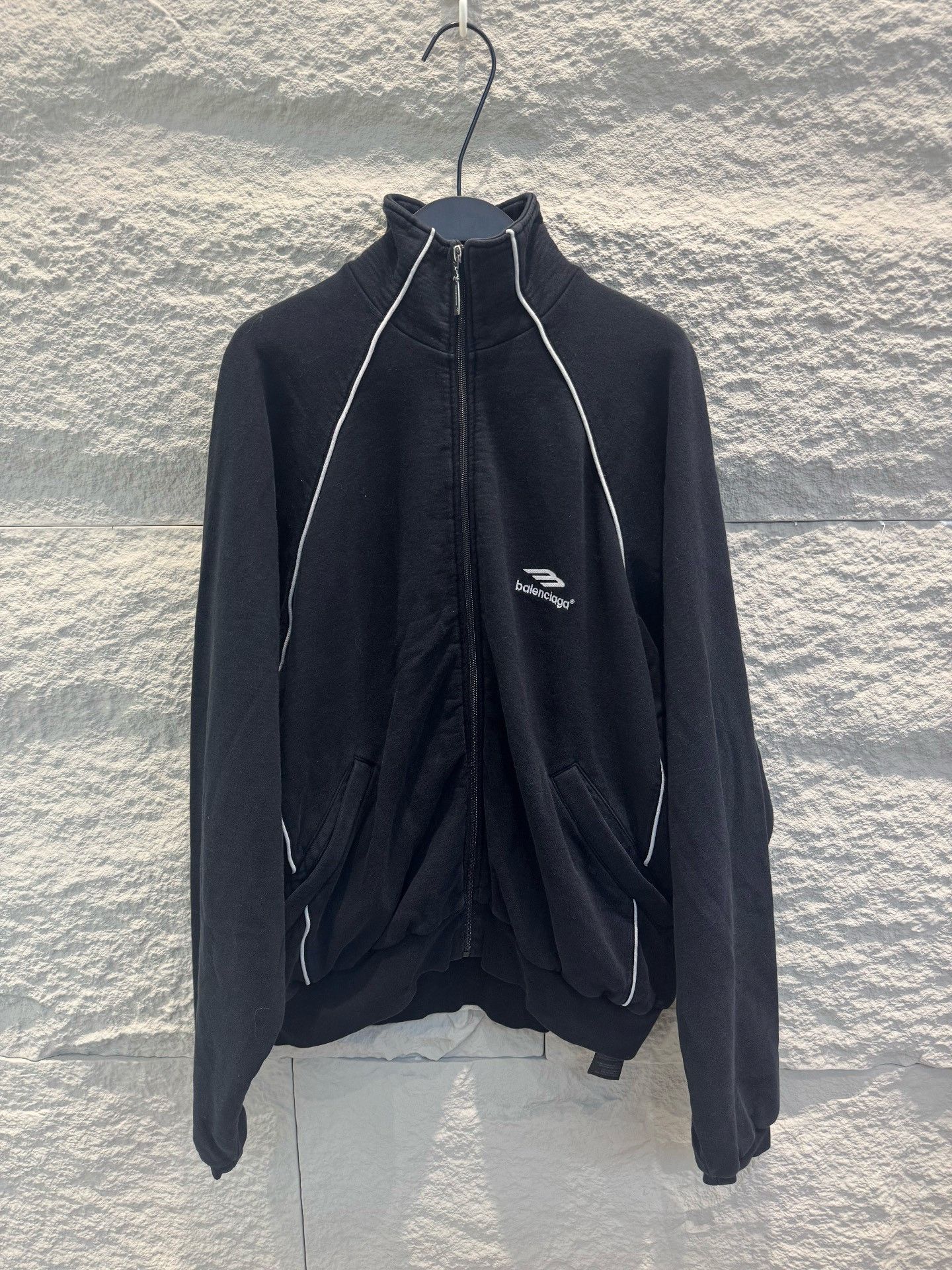 Balenciaga Balenciaga 3B Embroidered Logo Track Jacket Size M Size US M / EU 48-50 / 2 - 2 Thumbnail