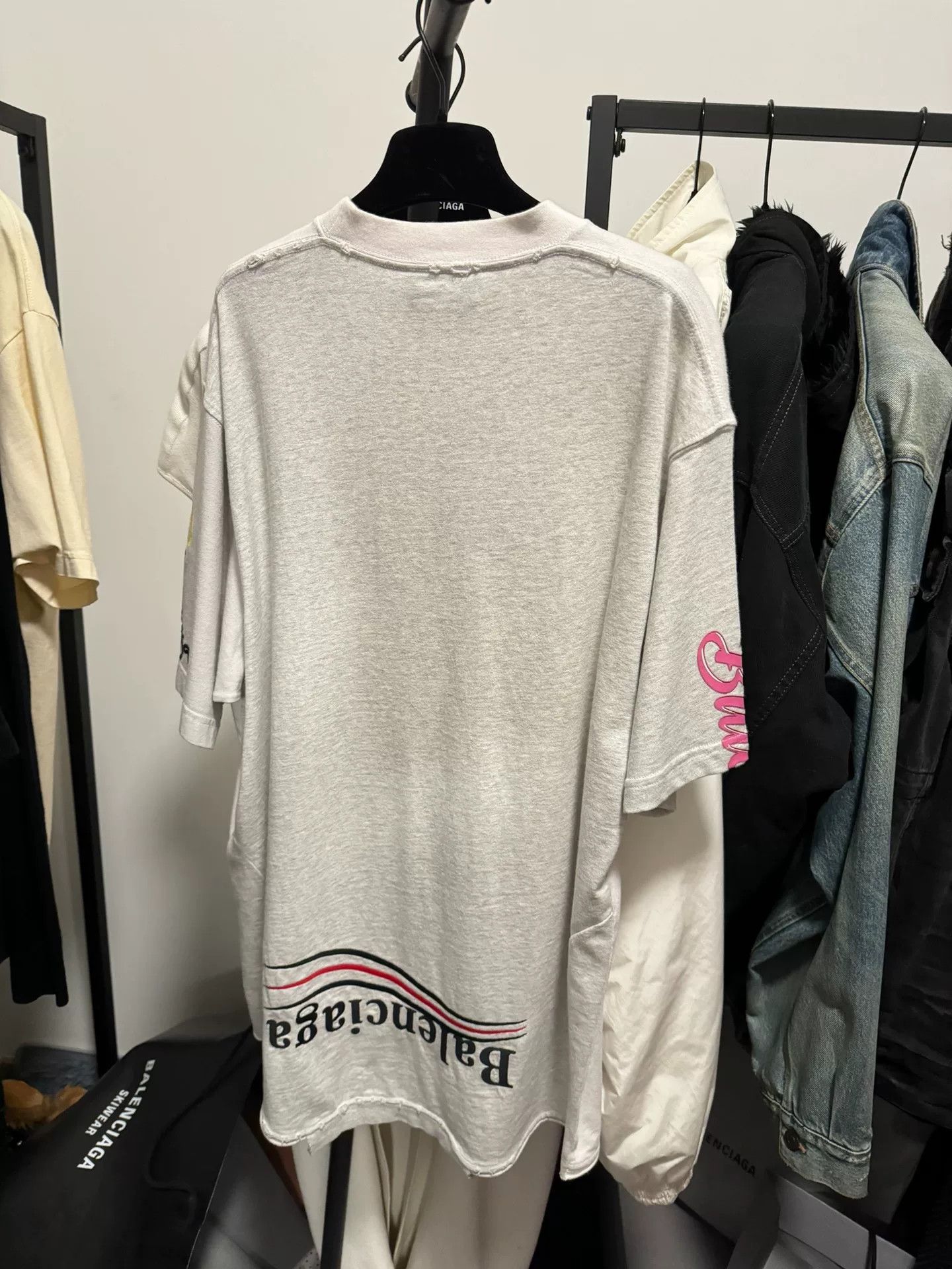 Balenciaga Balenciaga Inverted Logo T-Shirt Size 1 Size US S / EU 44-46 / 1 - 5 Thumbnail