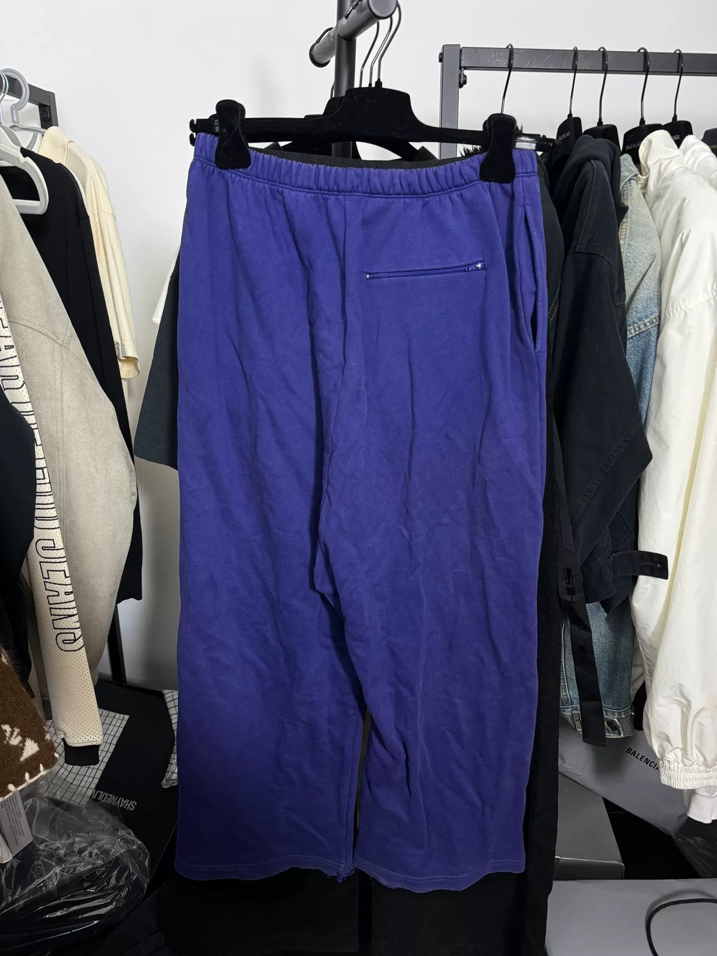 Balenciaga Balenciaga 2017AW Baggy Sweatpants Size XS Size US 28 / EU 44 - 3 Thumbnail