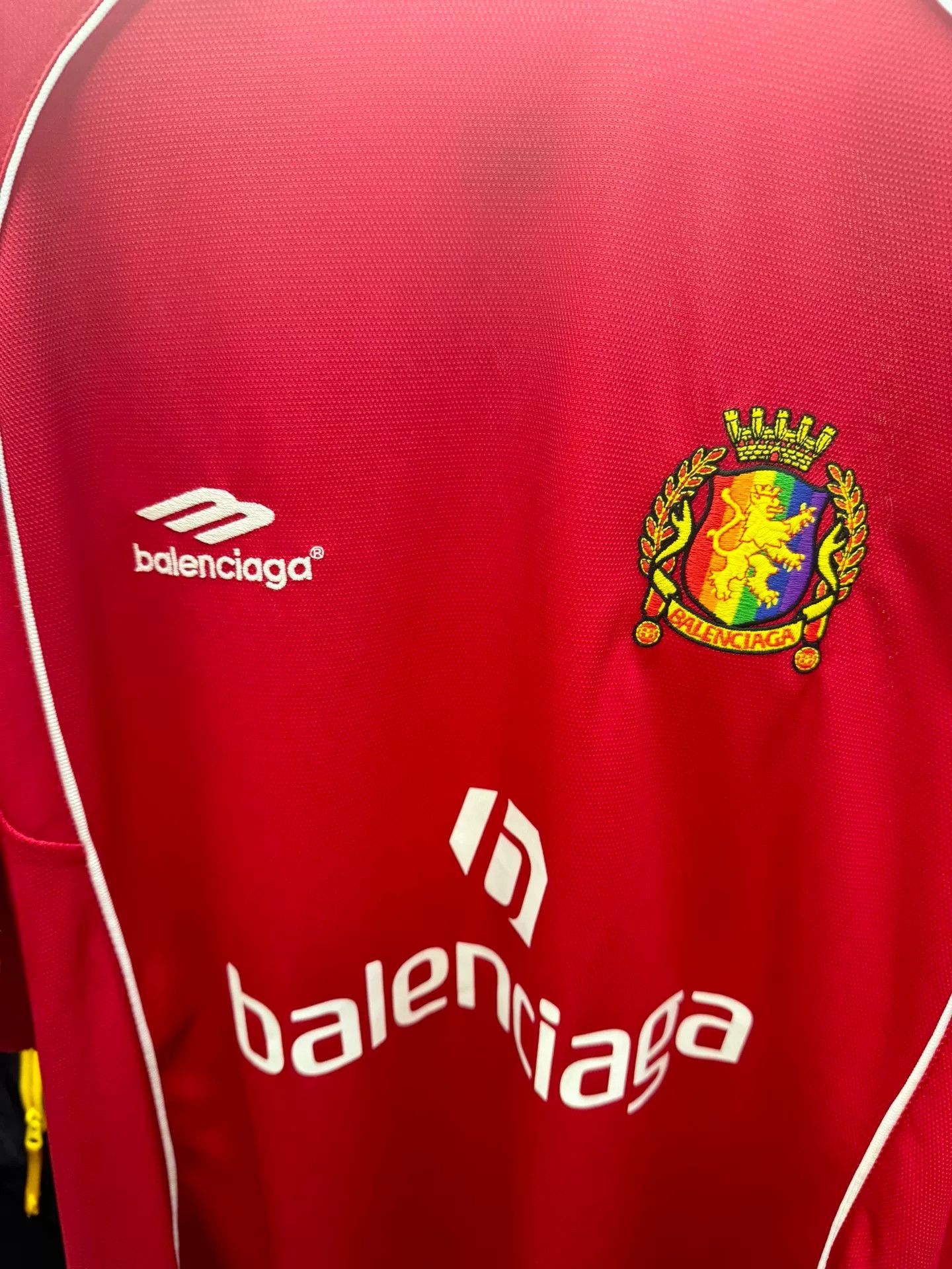 Balenciaga Balenciaga 3B Sports Icon Lion Soccer Jersey Size M Size US M / EU 48-50 / 2 - 3 Thumbnail