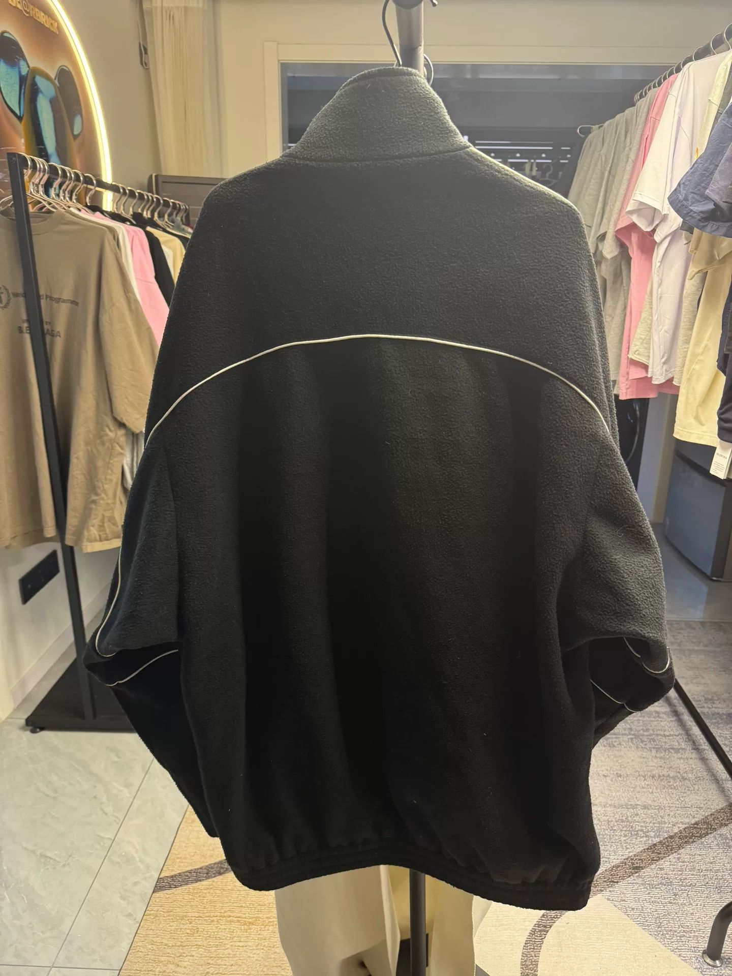 Balenciaga Balenciaga SportyB Fleece Jacket Size 44 Size US S / EU 44-46 / 1 - 4 Thumbnail