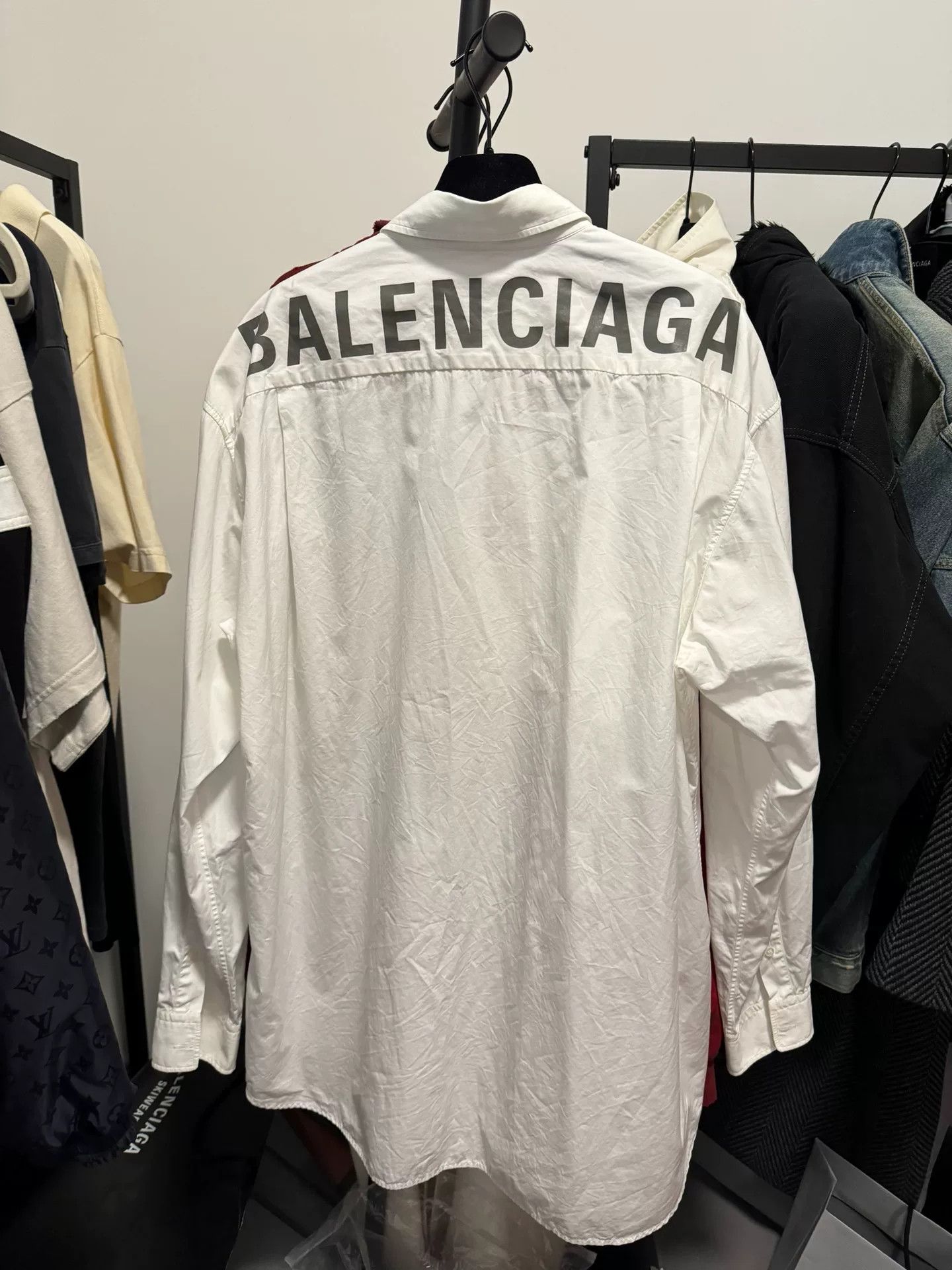 Balenciaga Balenciaga Back Logo Button Up Shirt Size M Size US M / EU 48-50 / 2 - 4 Thumbnail