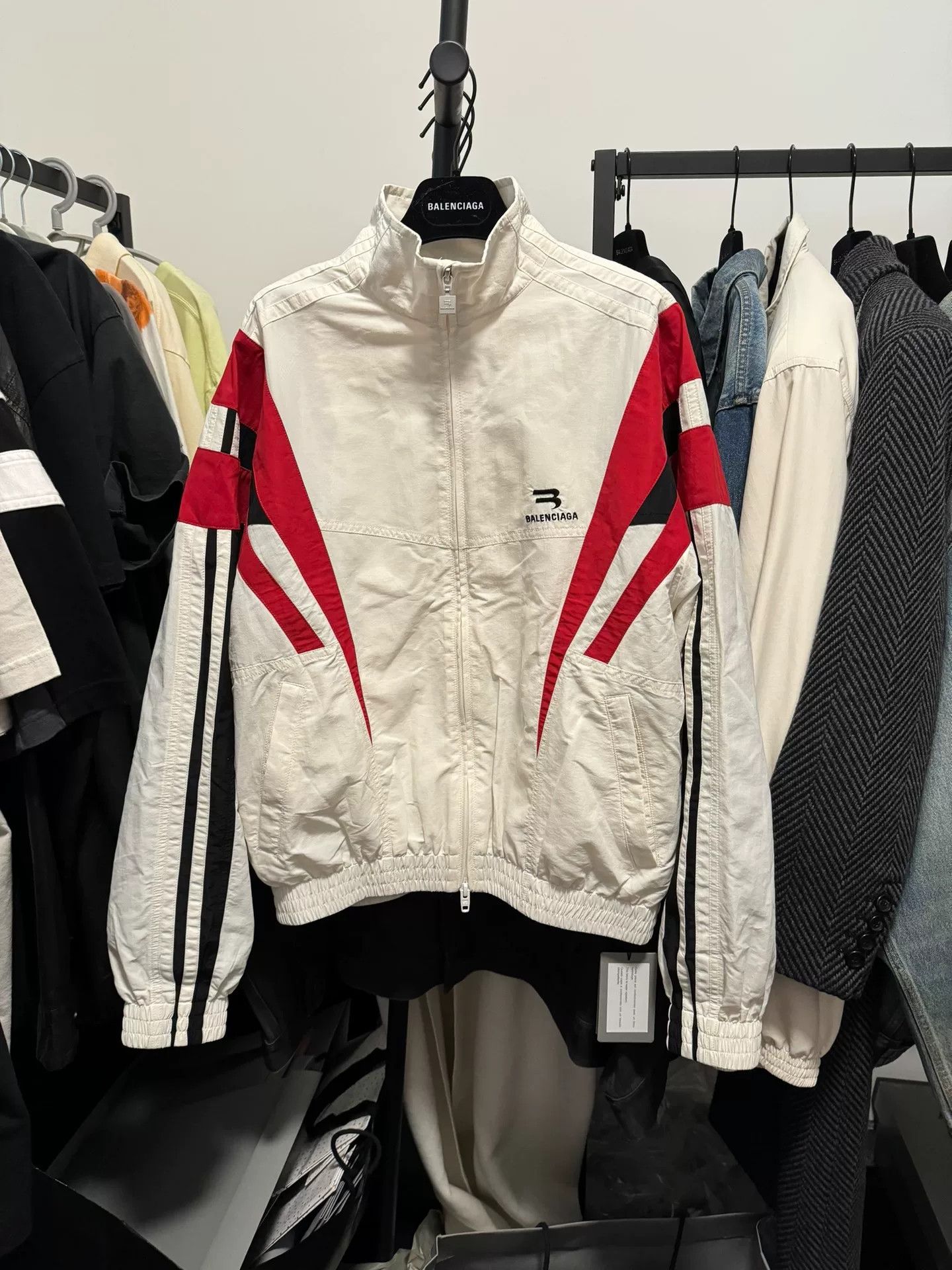 Balenciaga Balenciaga Logo Track Jacket Size M Size US M / EU 48-50 / 2 - 2 Thumbnail