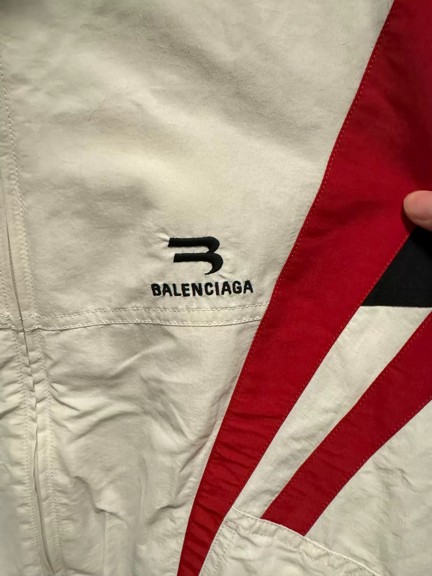 Balenciaga Balenciaga Logo Track Jacket Size M Size US M / EU 48-50 / 2 - 3 Thumbnail
