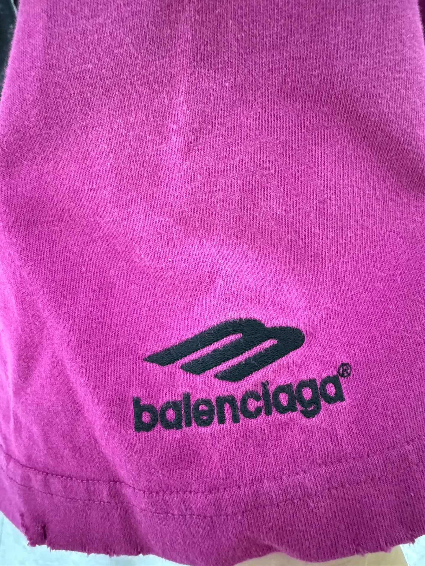 Balenciaga Balenciaga 3B Repaired Distressed T-Shirt Size S Size US S / EU 44-46 / 1 - 4 Thumbnail