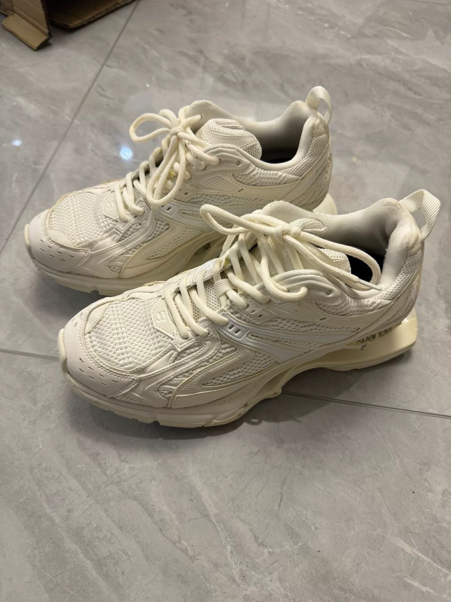 Balenciaga Balenciaga Xpander Sneakers Size 9 Size US 9 / EU 42 - 2 Thumbnail
