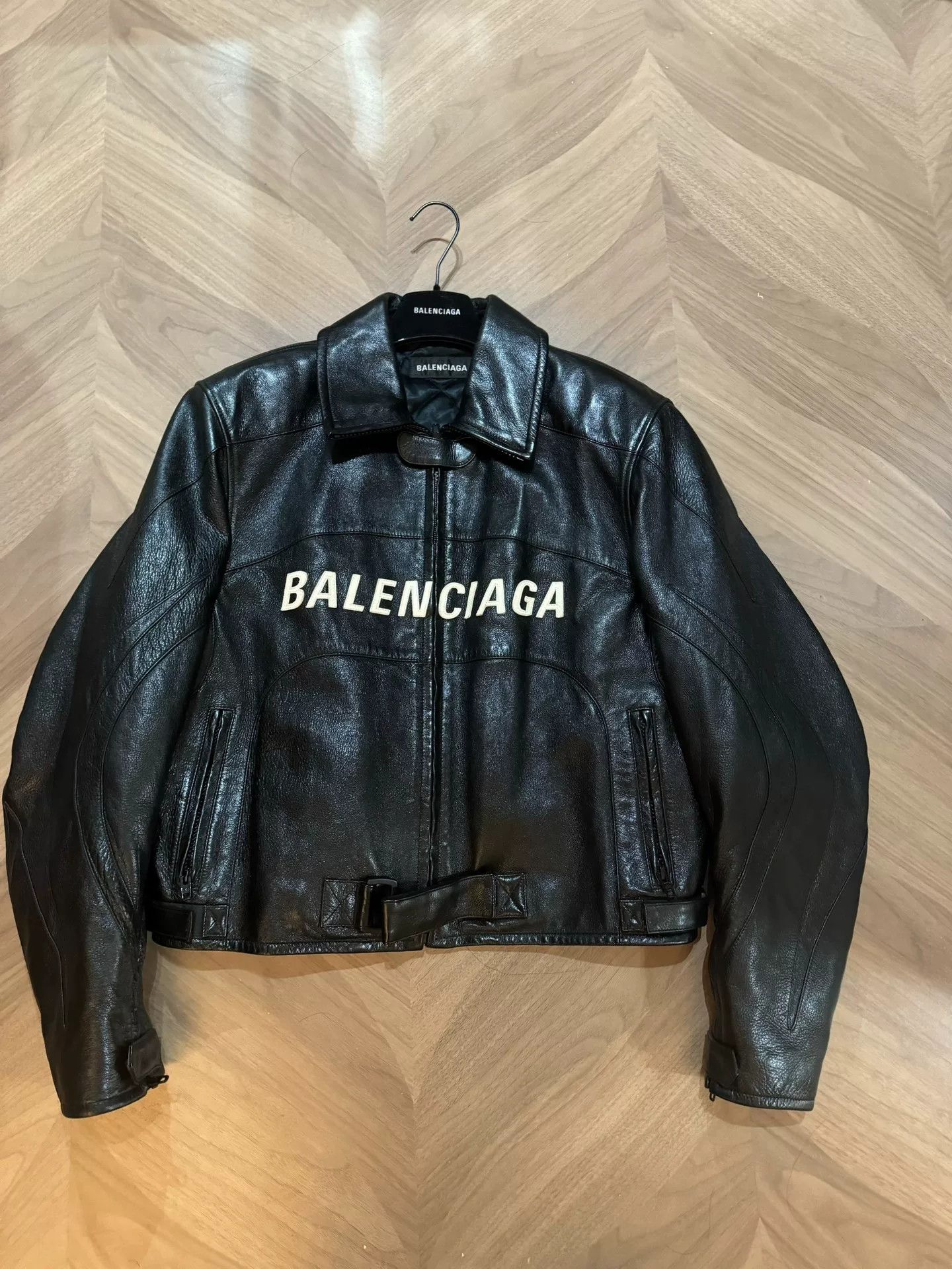 Balenciaga Balenciaga Logo Leather Jacket Size 44 Size US S / EU 44-46 / 1 - 2 Thumbnail