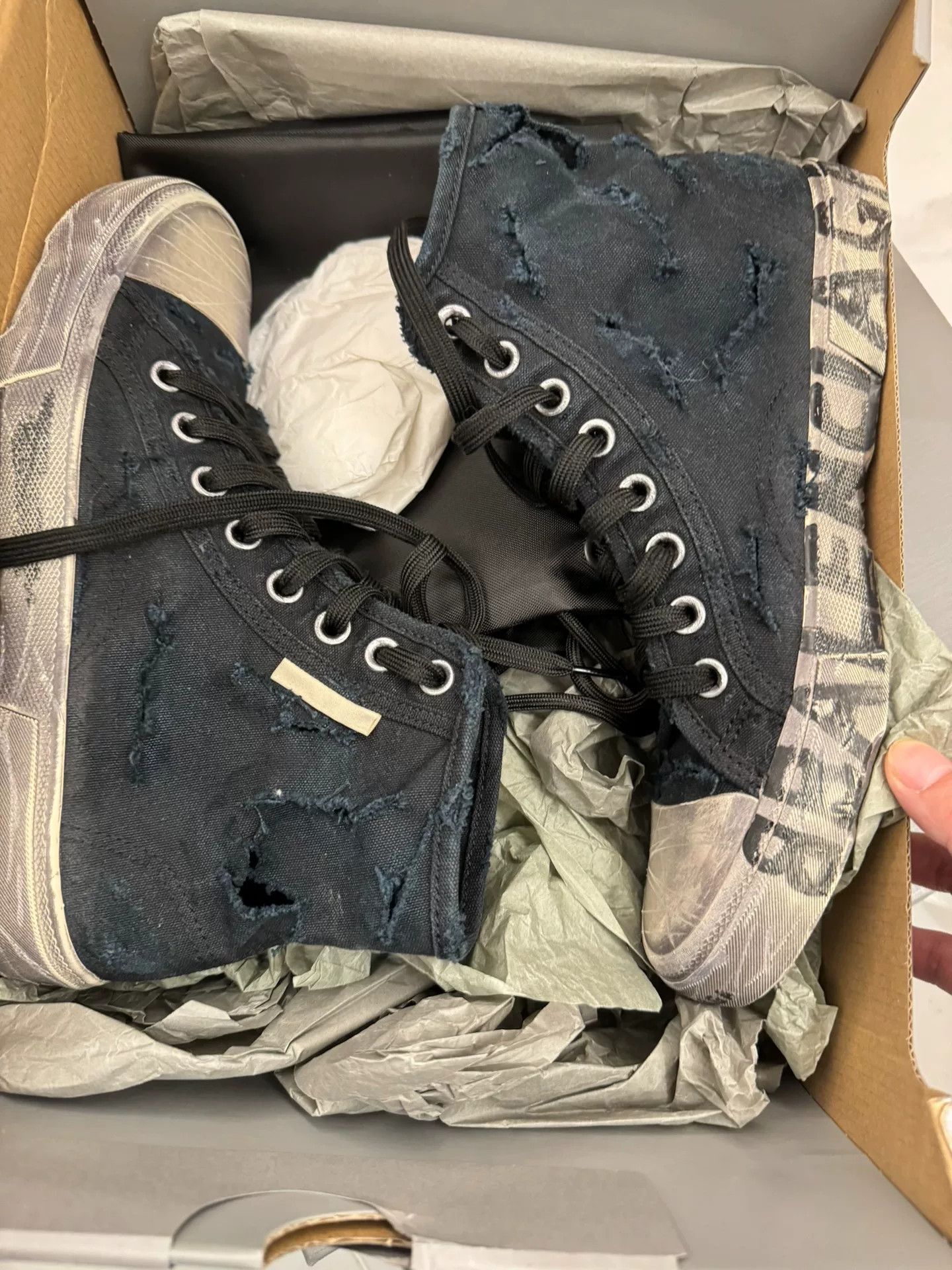 Balenciaga Balenciaga Destroyed Paris Hi-Top Sneakers US 7 / EU 40 Size US 7 / EU 40 - 2 Thumbnail