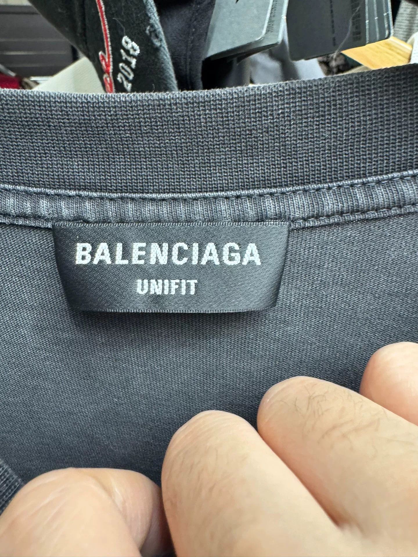 Balenciaga Balenciaga Embroidered Logo T-Shirt Size 4 Size US XL / EU 56 / 4 - 5 Thumbnail