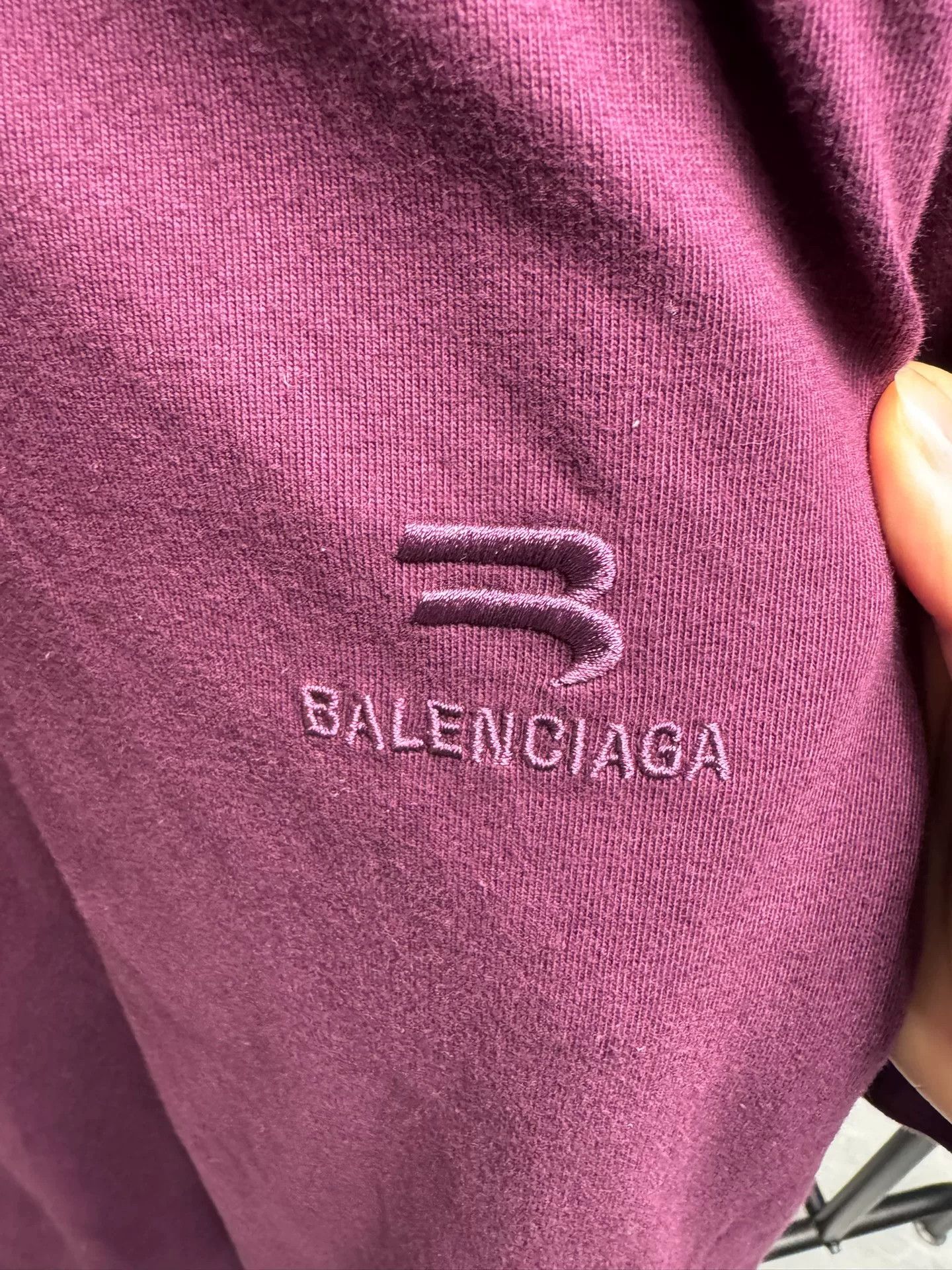 Balenciaga Balenciaga Embroidered T-Shirt Size XS Size US XS / EU 42 / 0 - 3 Thumbnail
