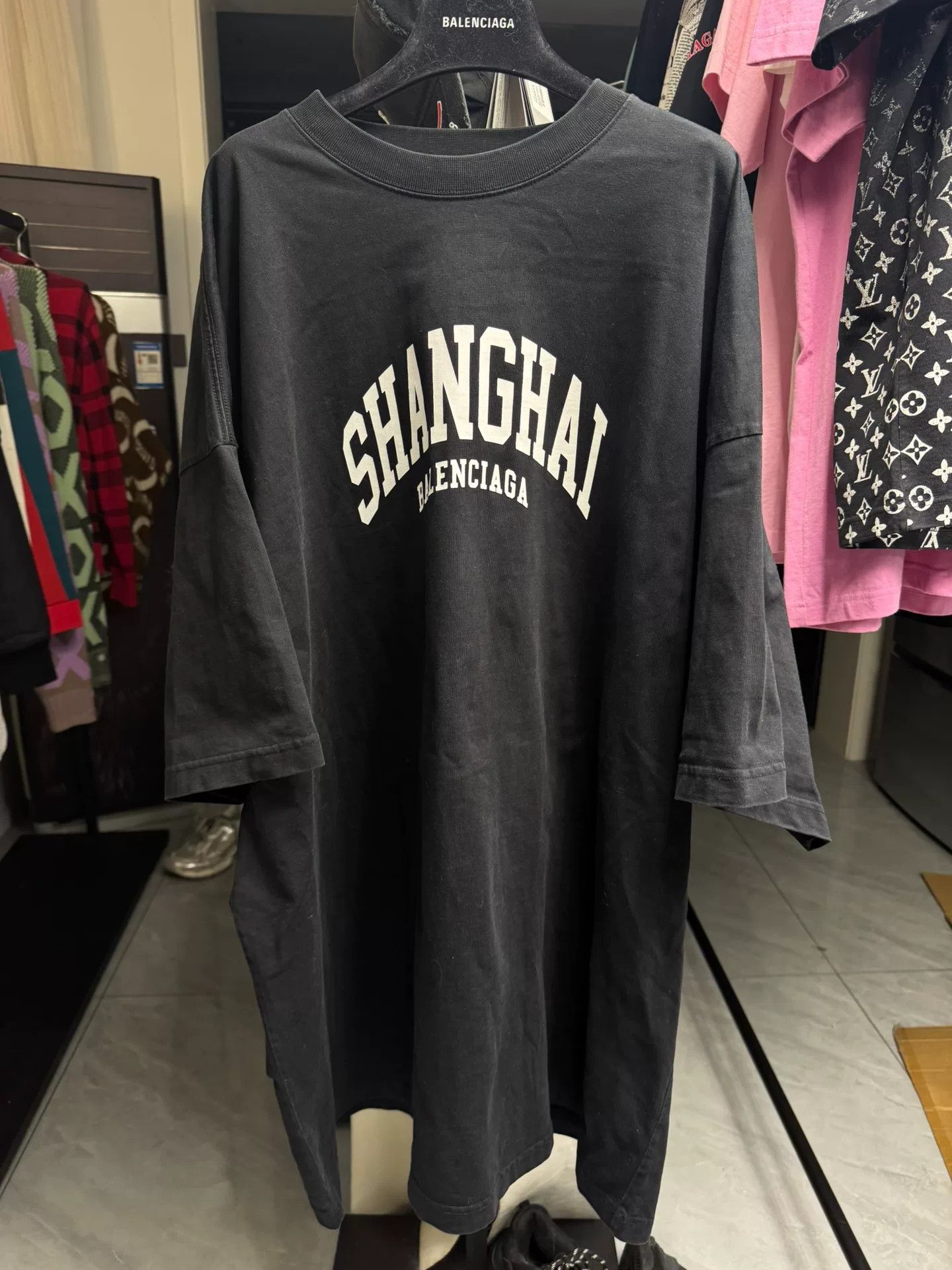 Balenciaga Balenciaga Shanghai Limited Edition T-Shirt Size XL Size US XL / EU 56 / 4 - 2 Thumbnail