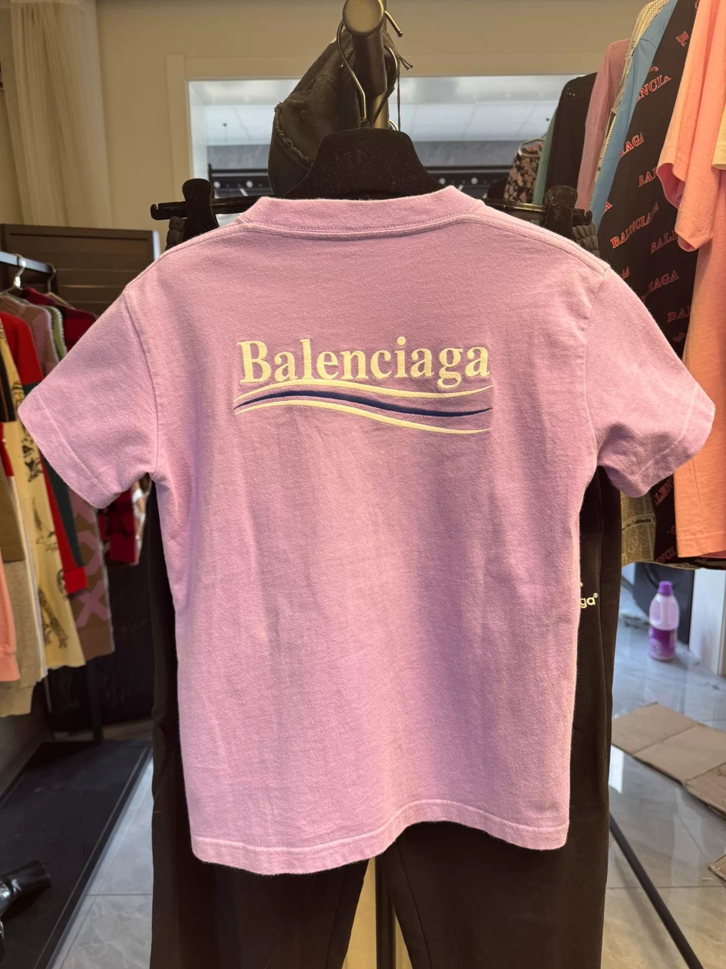 Balenciaga Balenciaga Wave Logo T-Shirt Size M Size US M / EU 48-50 / 2 - 6 Thumbnail