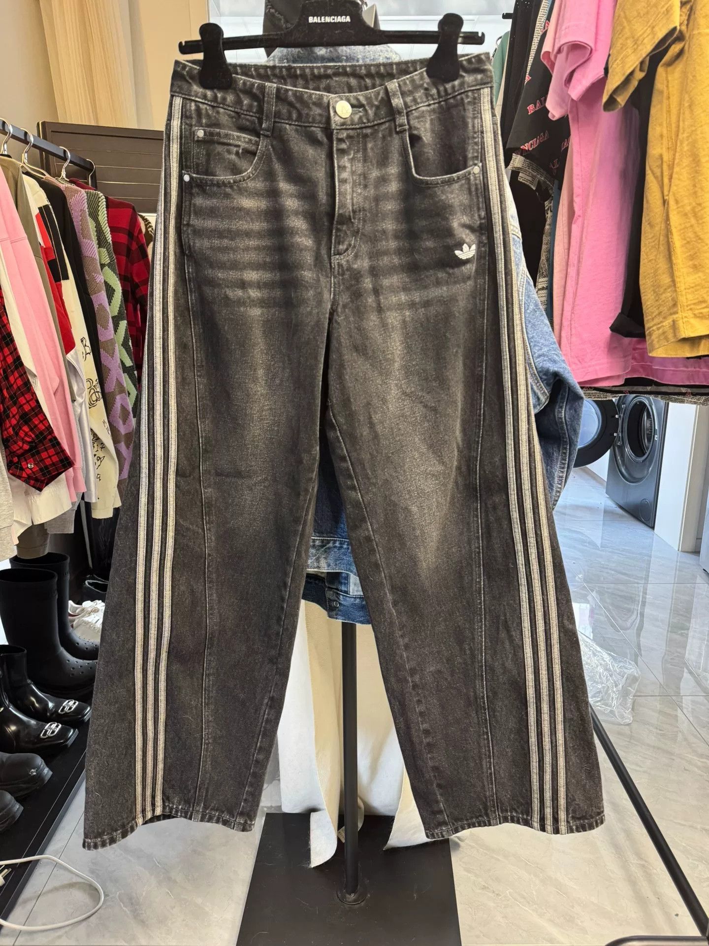 Adidas Adidas Year of the Snake Firebird Pants Size 29 Size US 29 - 2 Thumbnail